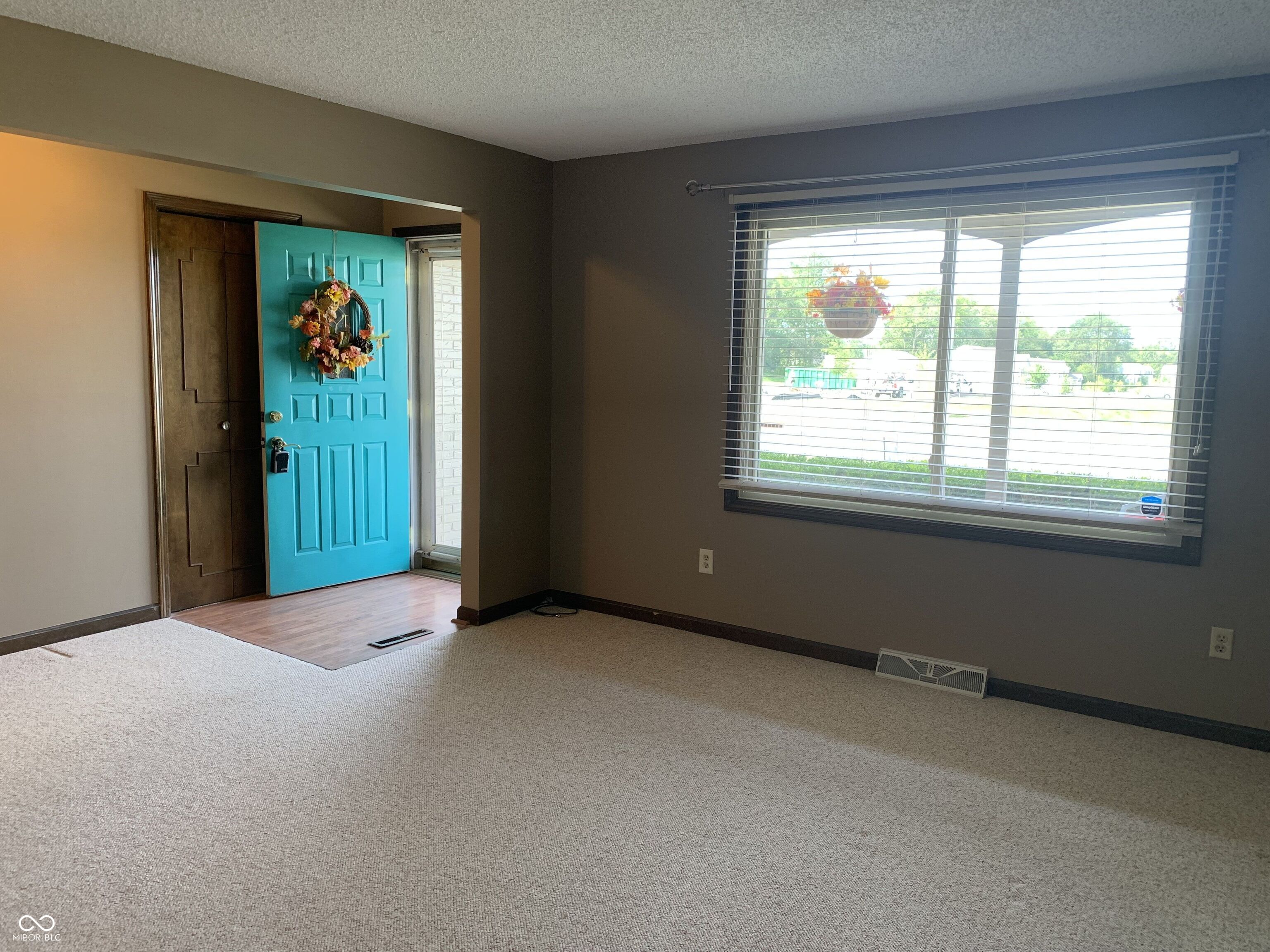 3311 Taylor Road, Columbus, IN, 47203 photo 4 of 42