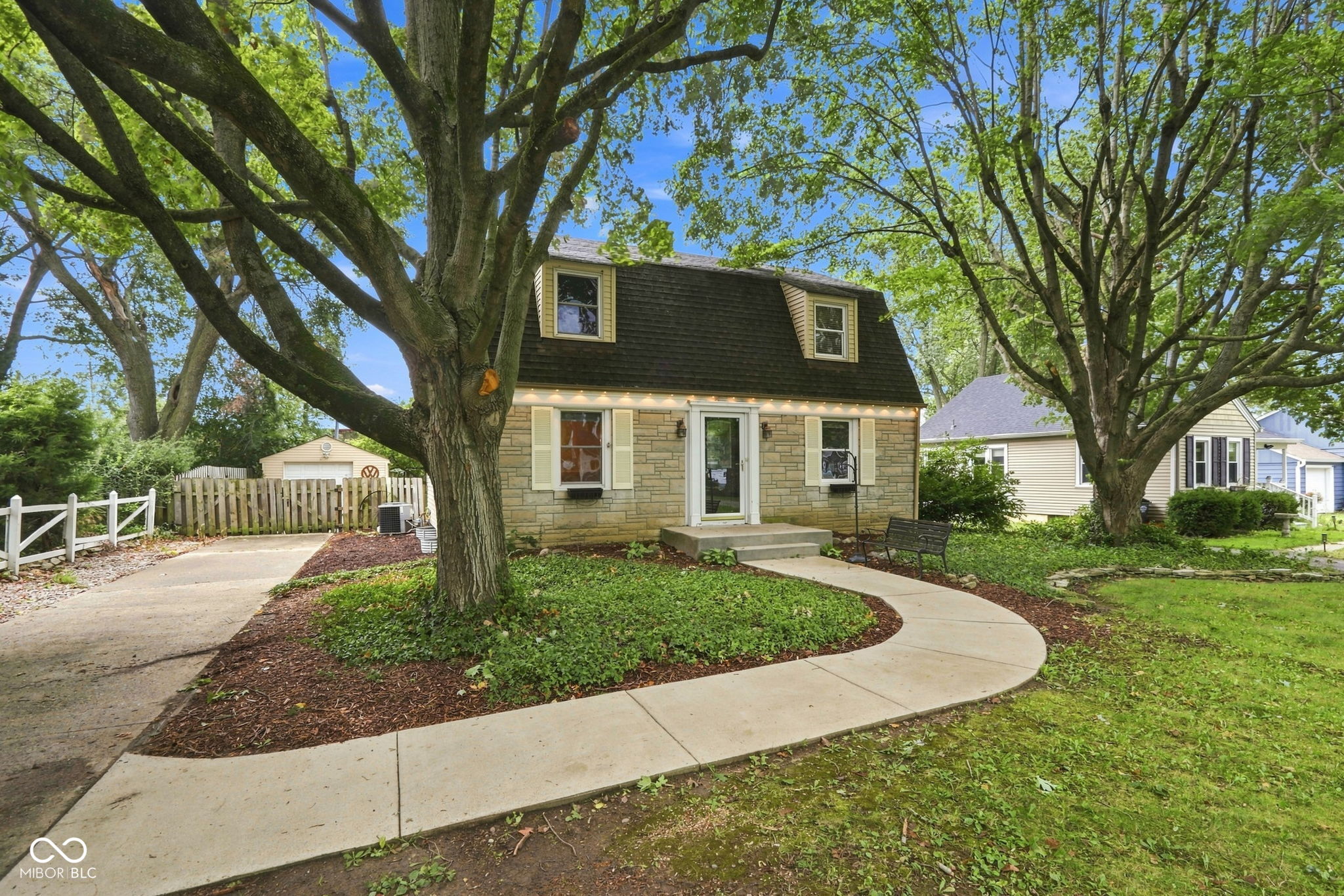 117 Orchard Lane, Greenwood, IN, 46142 photo 4 of 31