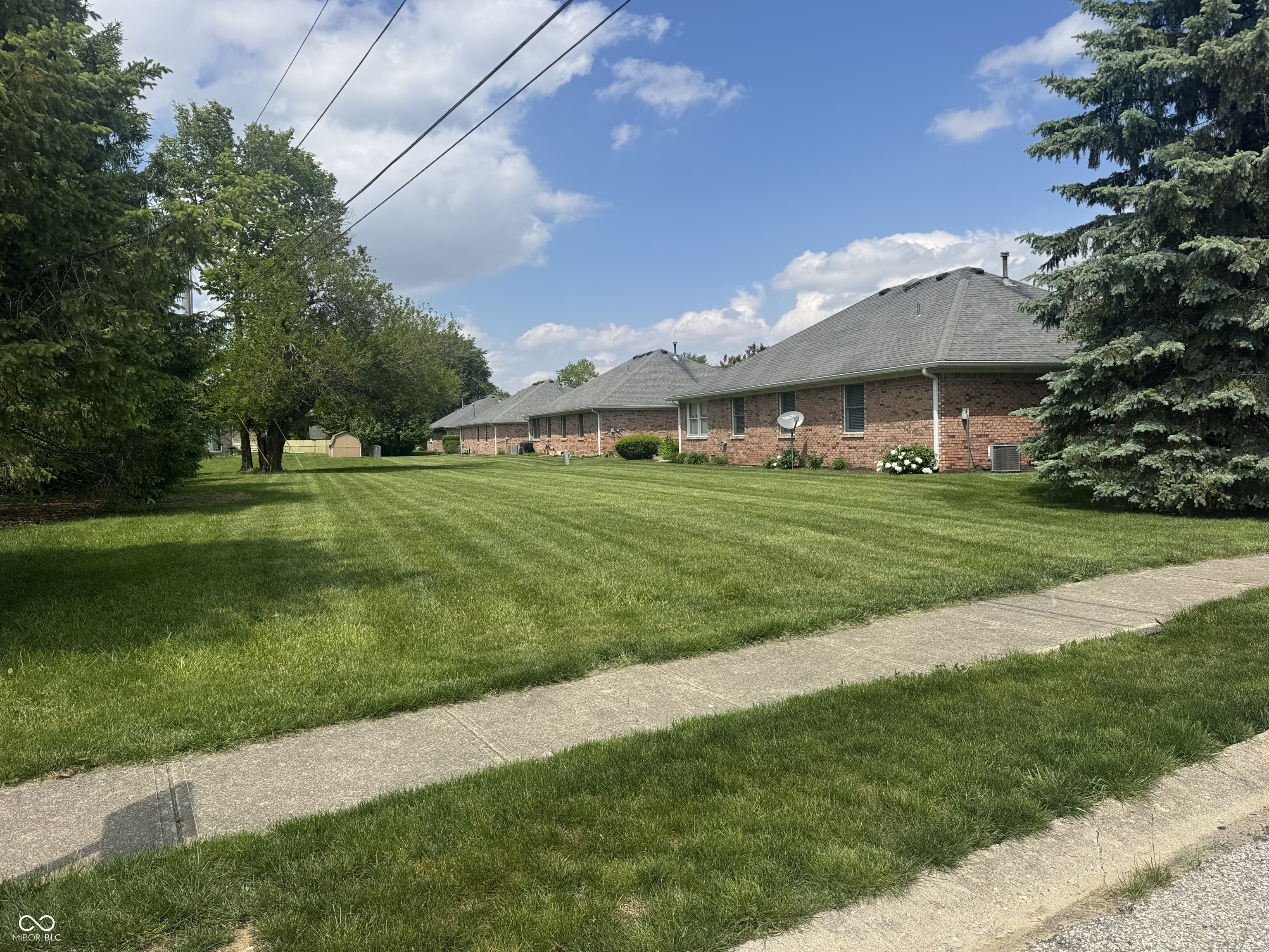 116 Picadilly Road, Brownsburg, IN, 46112 photo 4 of 7