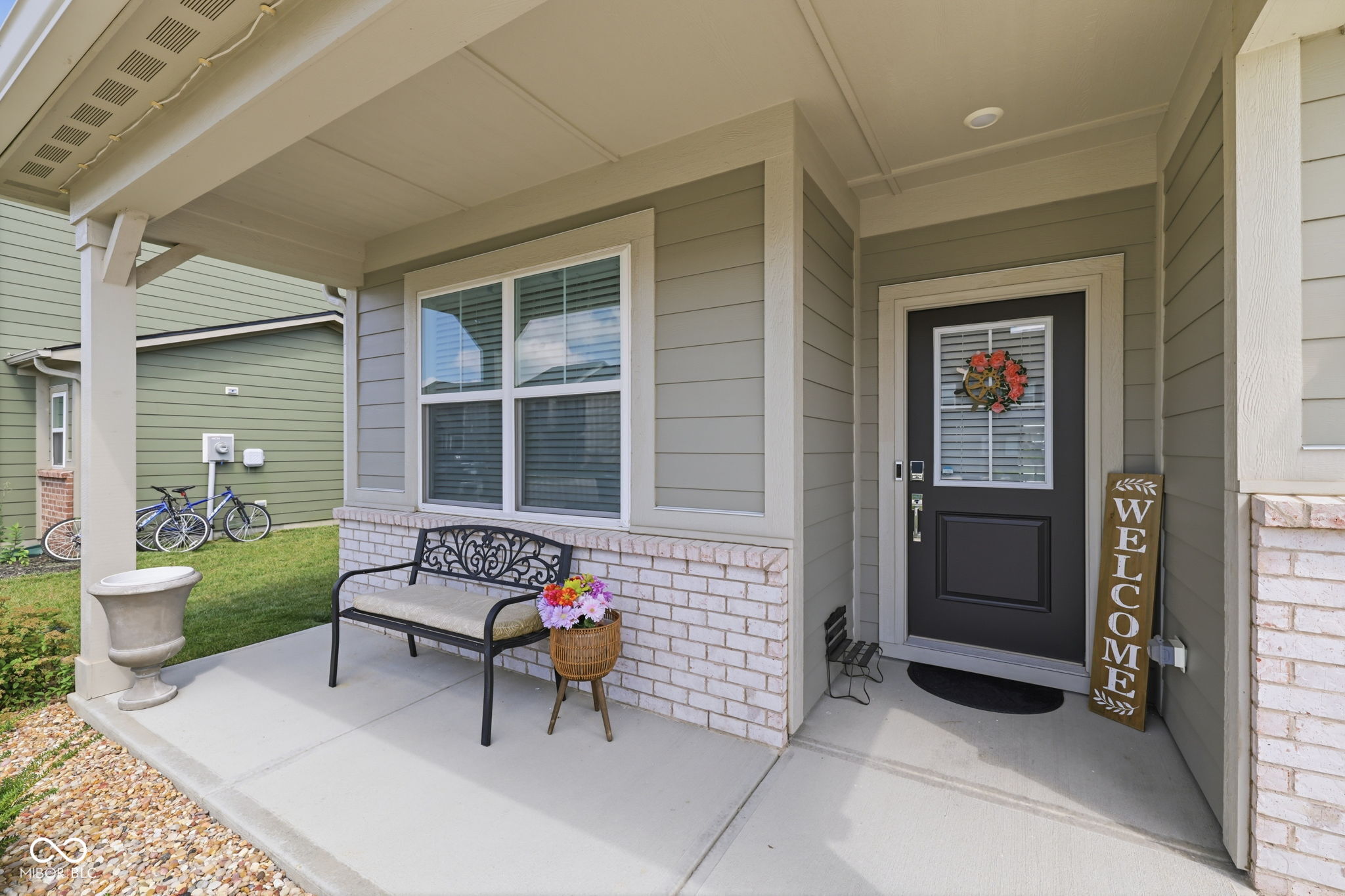 1252 Patens, Greenwood, IN, 46143 photo 4 of 42