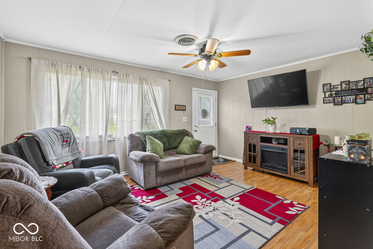 1318 Cottage Avenue, Middletown, IN, 47356 photo 4 of 23