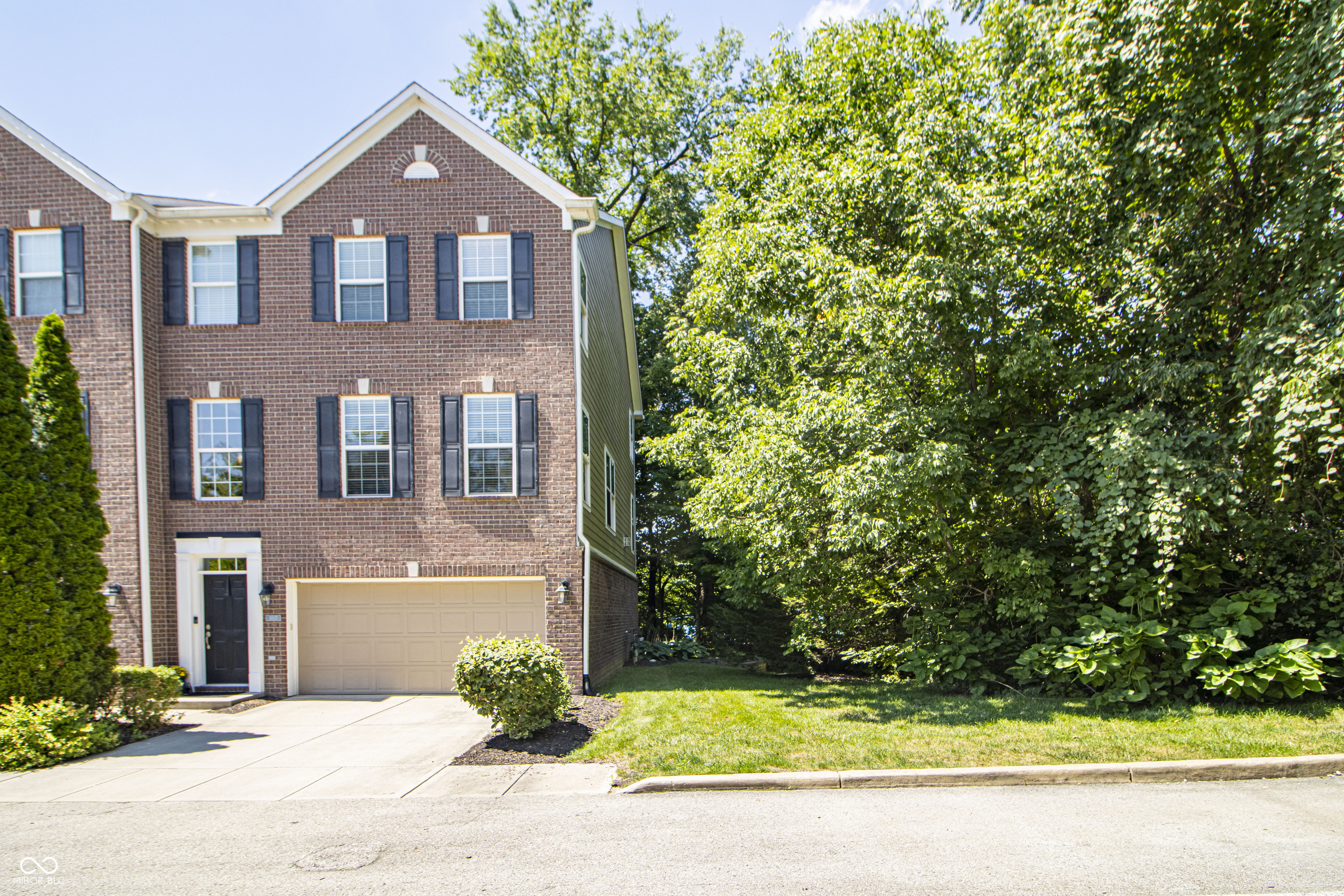 1037 Orlando Street, Carmel, IN, 46032 photo 4 of 59