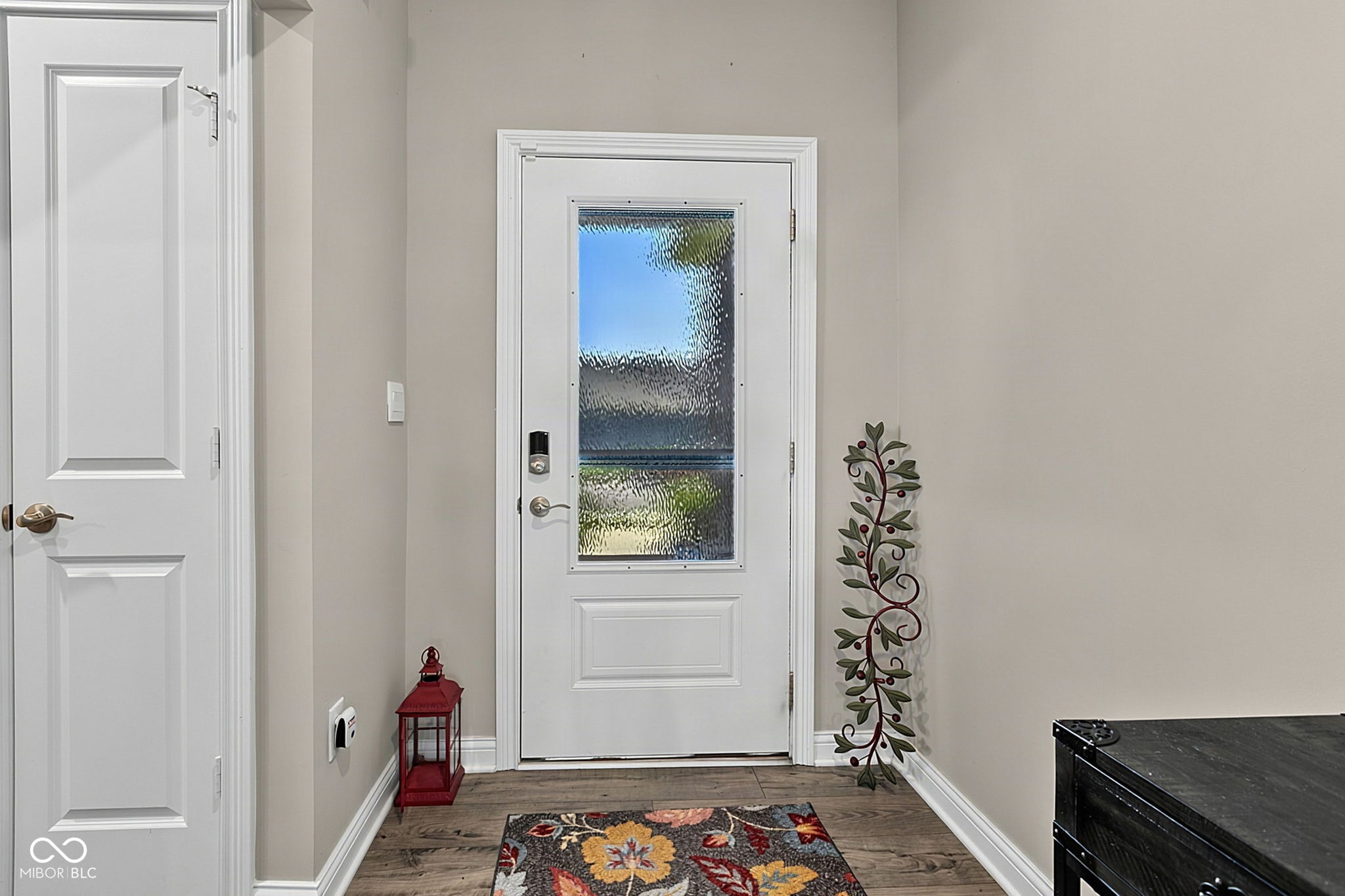 8904 Twain Lane, Indianapolis, IN, 46239 photo 4 of 40