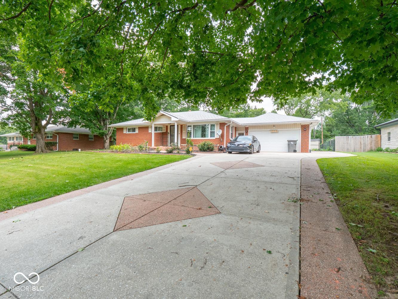 2506 Maynard Drive, Indianapolis, IN, 46227 photo 4 of 50