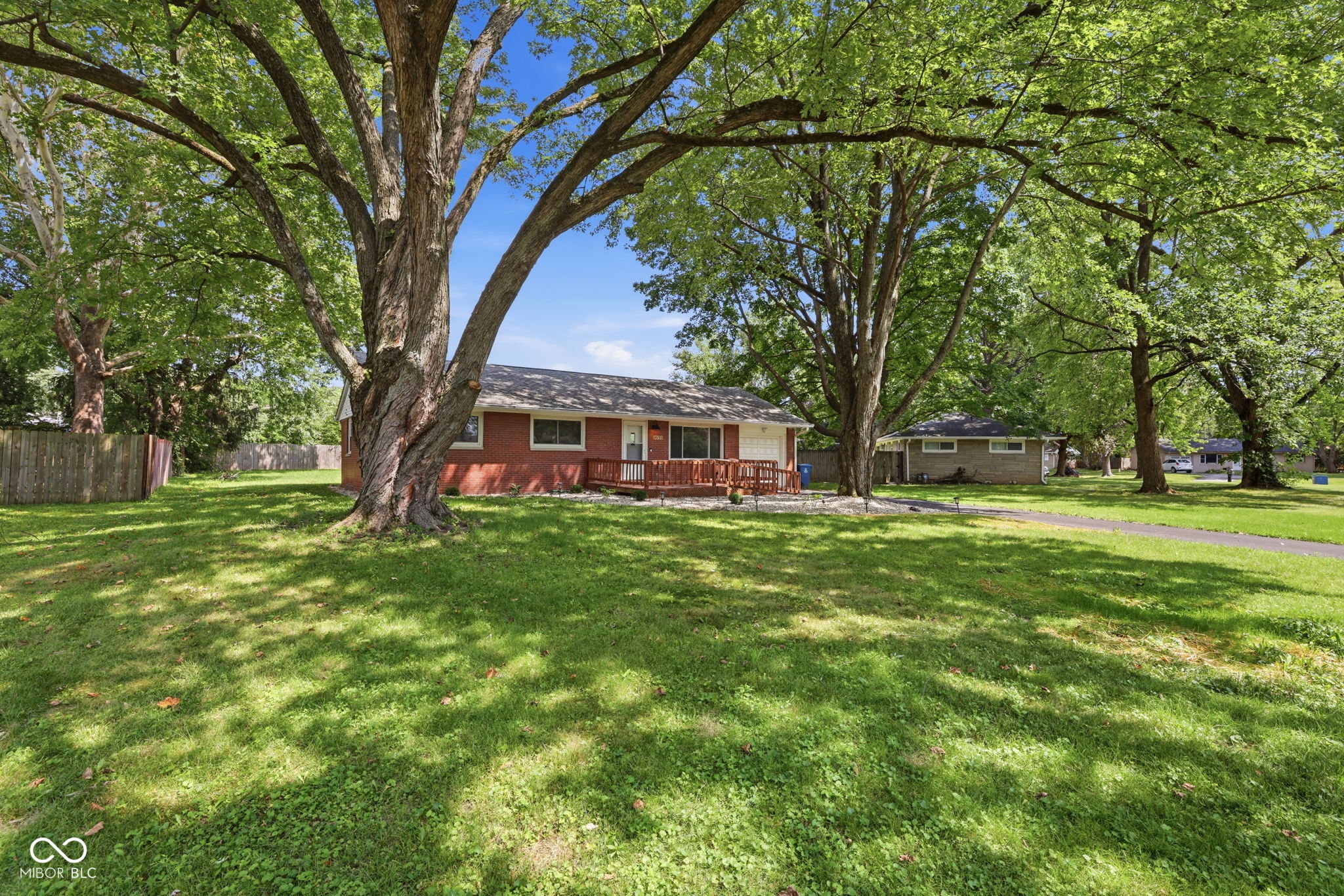 10735 Vali Drive, Carmel, IN, 46280 photo 4 of 37