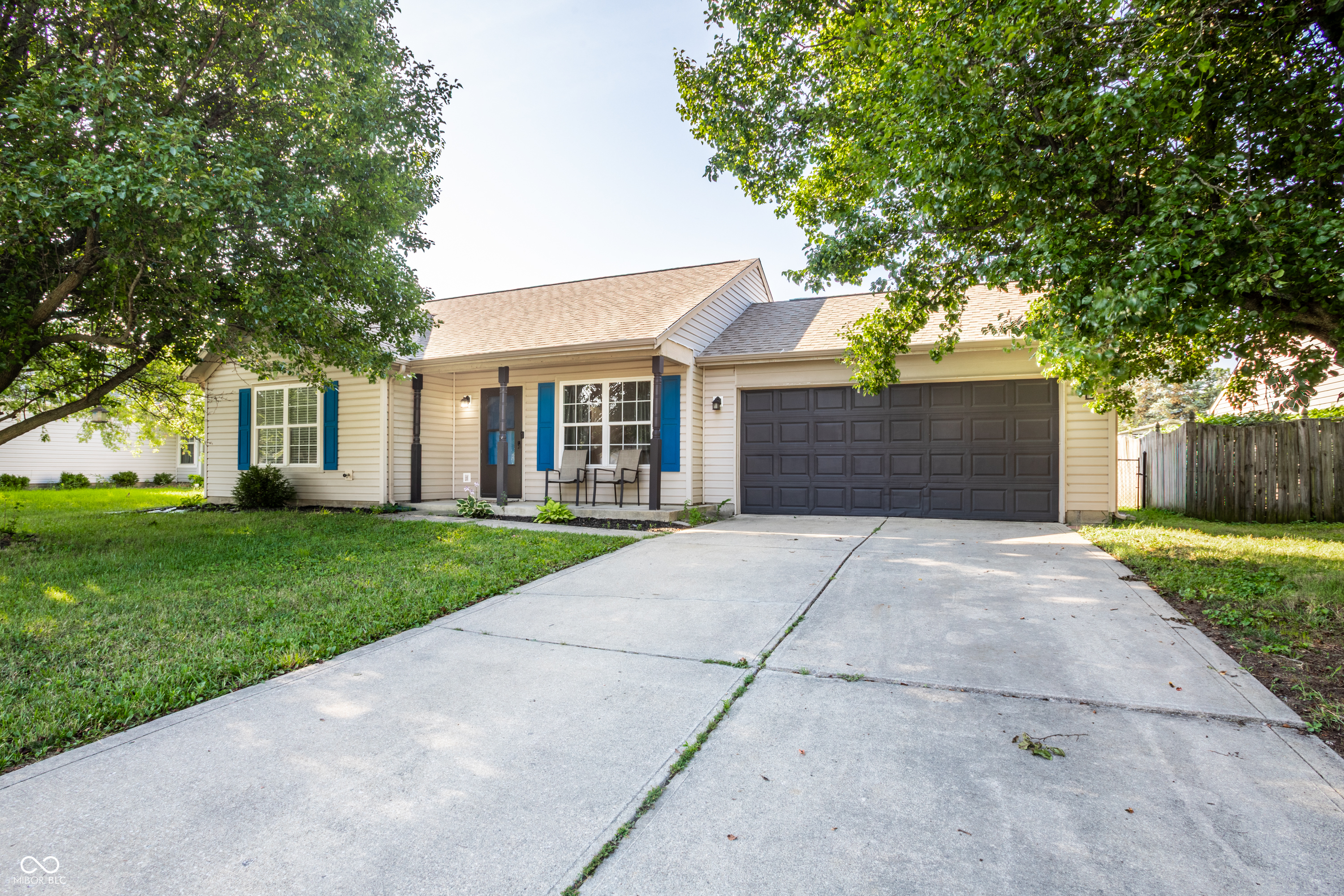 2509 Bristlecone Drive, Indianapolis, IN, 46217 photo 4 of 32