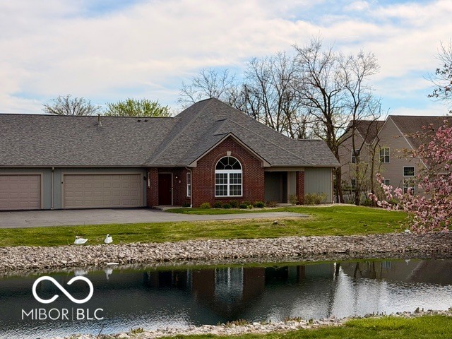 2712 Reflection Way, Greenwood, IN, 46143 photo 4 of 38