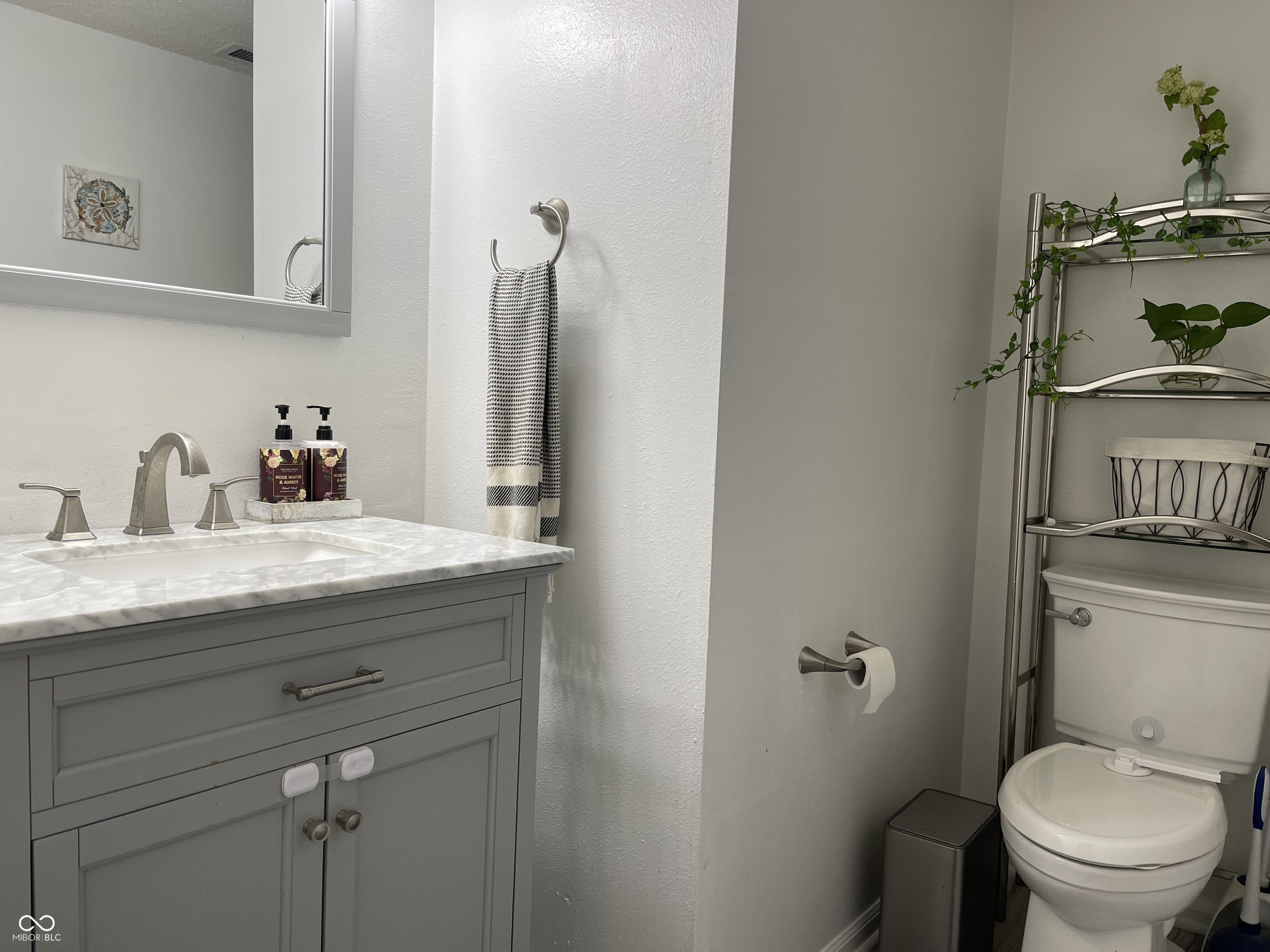 10787 Running Brook Road, Indianapolis, IN, 46234 photo 4 of 28