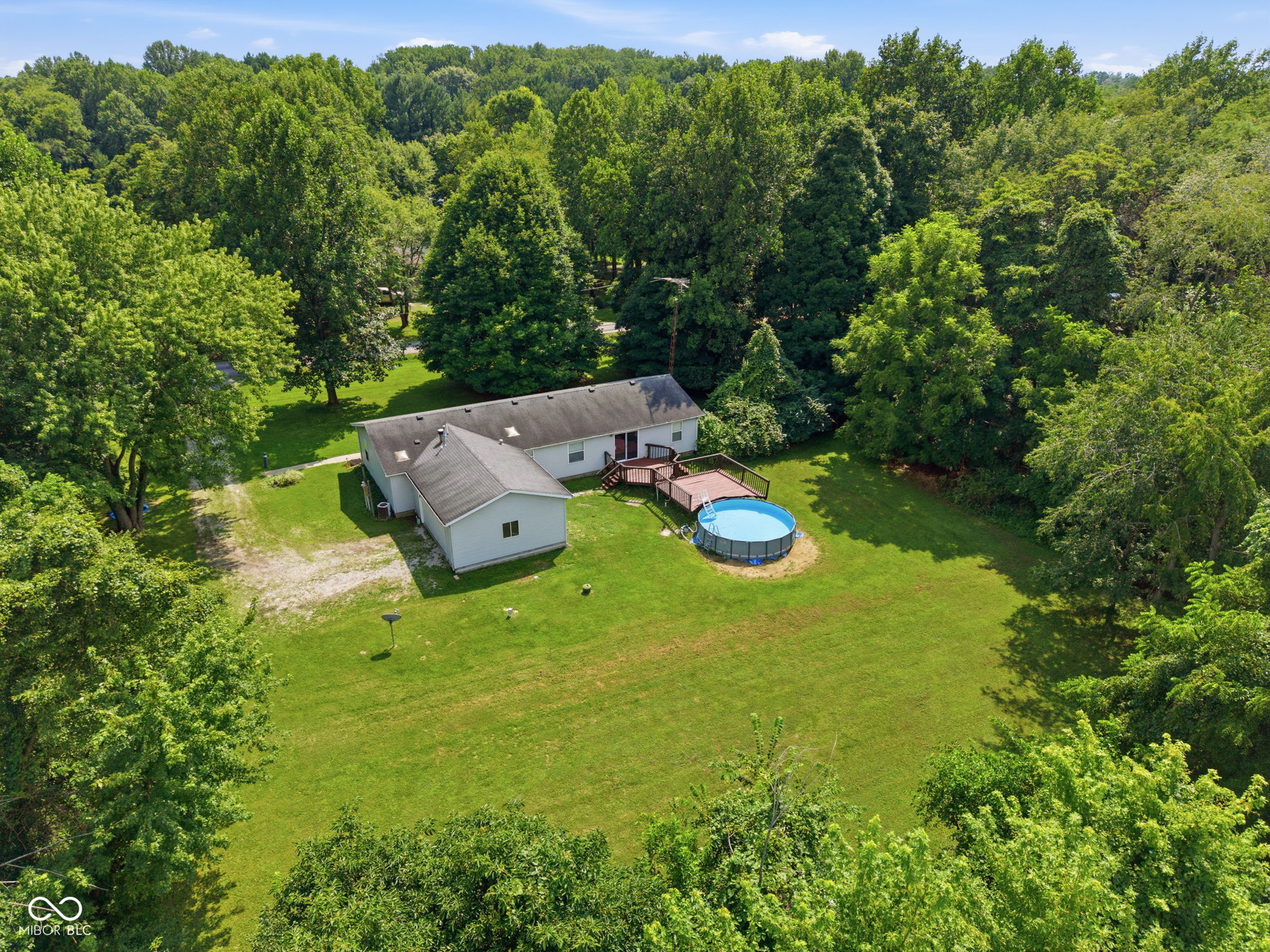 2572 W Buckingham Drive, Crawfordsville, IN, 47933 photo 4 of 49