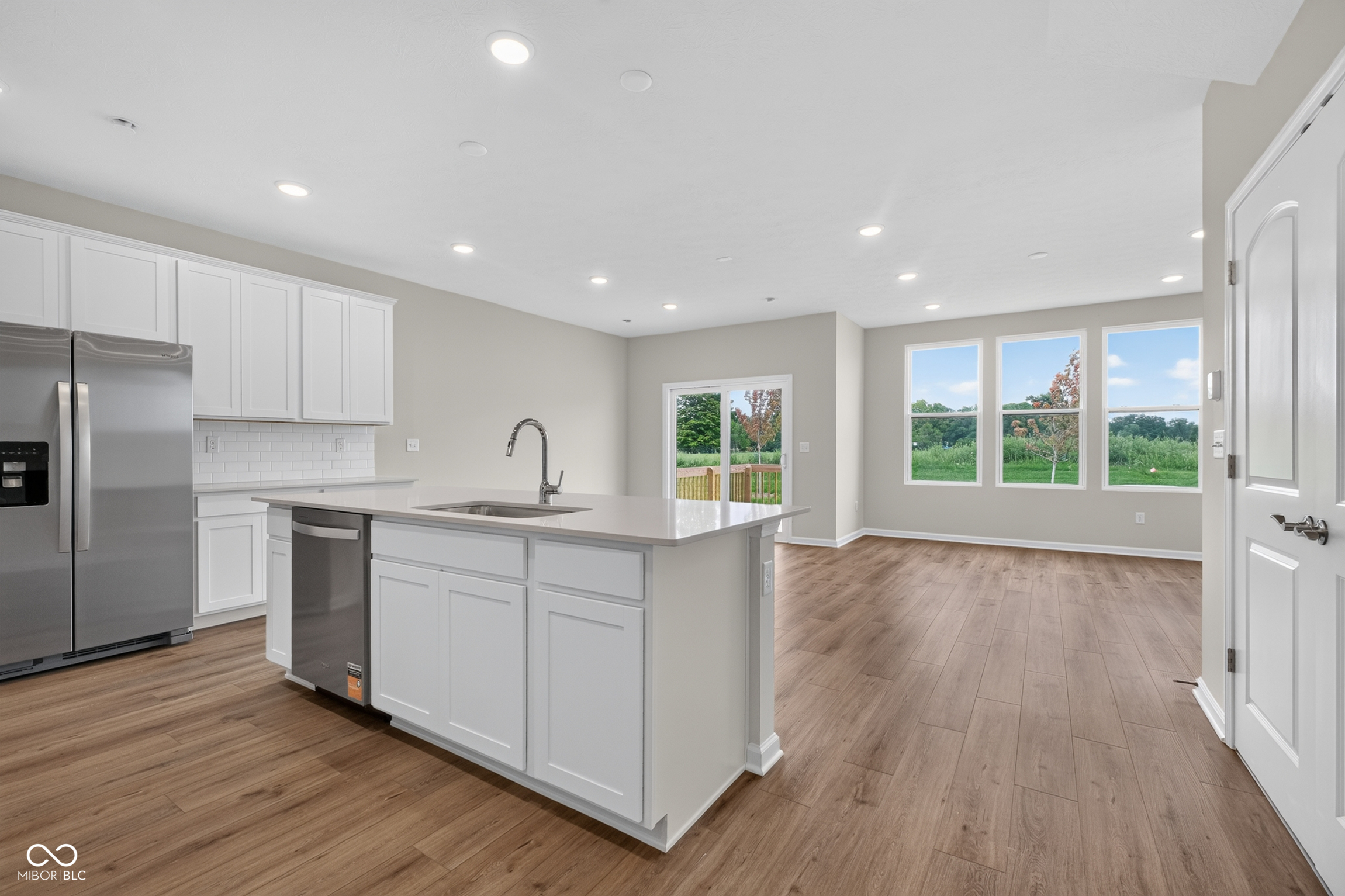9851 Behner Drive, Fishers, IN, 46038 photo 4 of 54