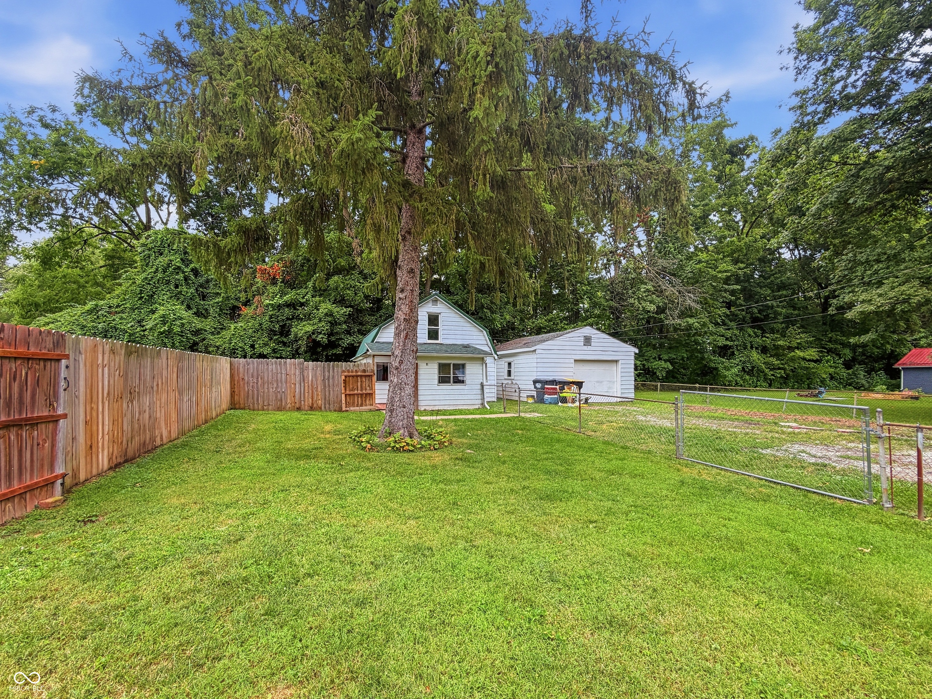5903 Oak Lane, Anderson, IN, 46013 photo 4 of 29