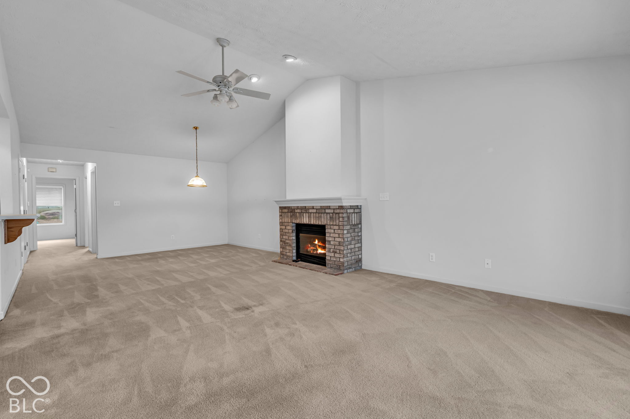 340 Lakewood Court, Avon, IN, 46123 photo 4 of 33