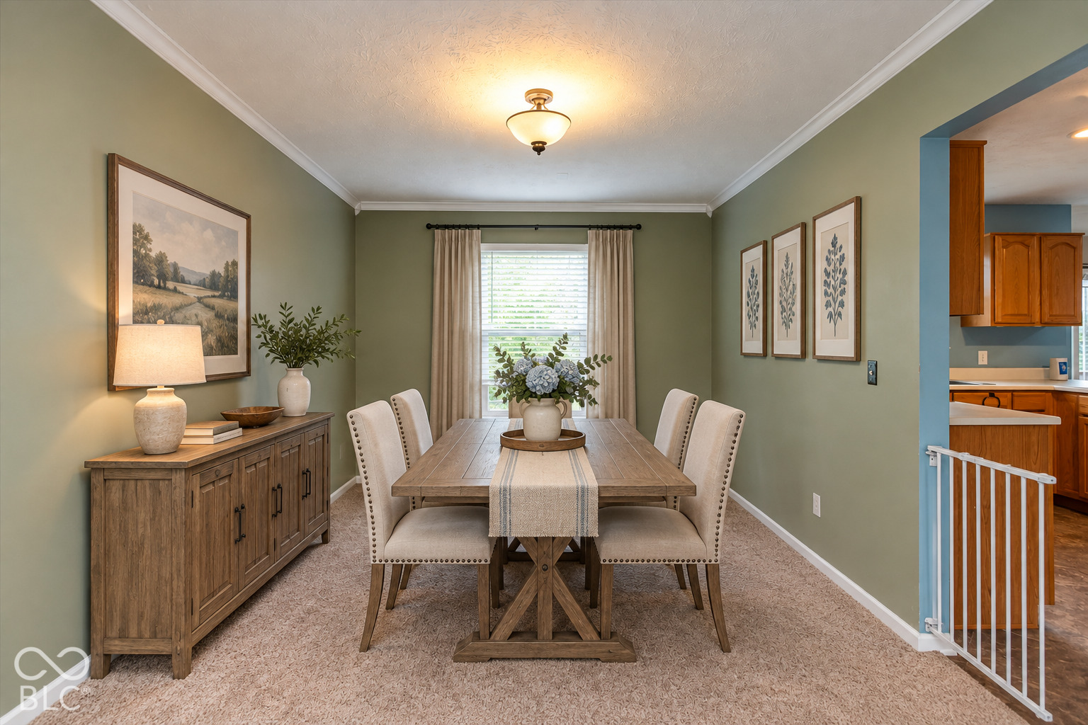 8835 Rapp Drive, Indianapolis, IN, 46237 photo 4 of 49