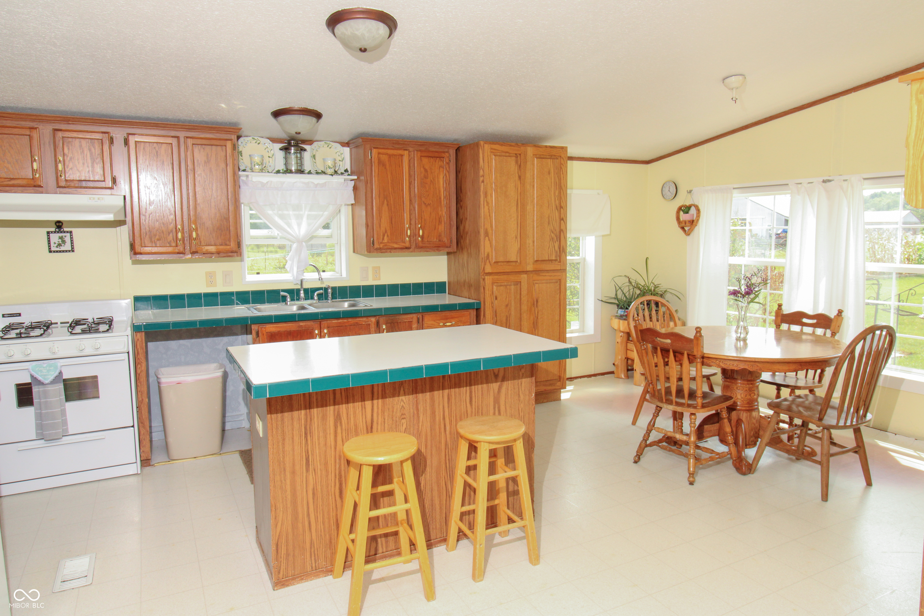6875 E County Road 1100 N, Butlerville, IN, 47223 photo 4 of 36