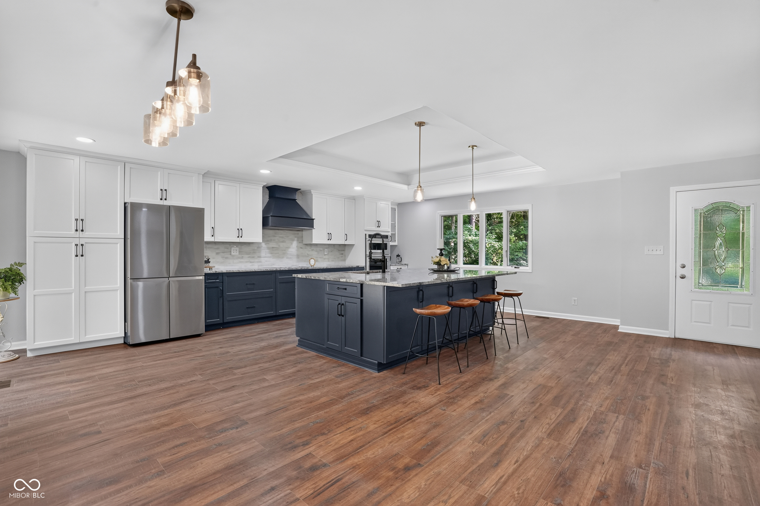 226 Saddlebrook Drive, Zionsville, IN, 46077 photo 4 of 56