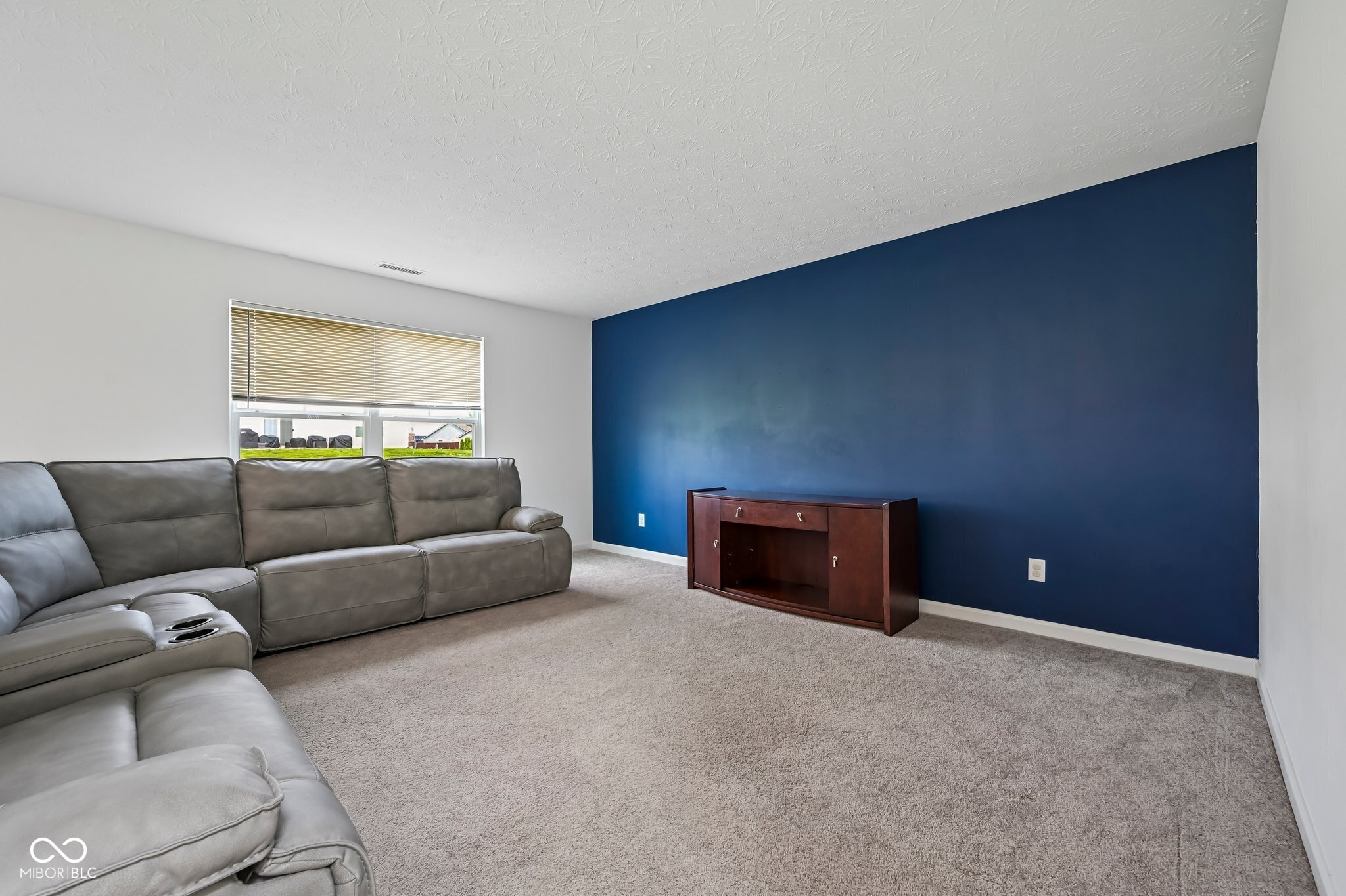1612 N Regatta Drive, Greenfield, IN, 46140 photo 4 of 41