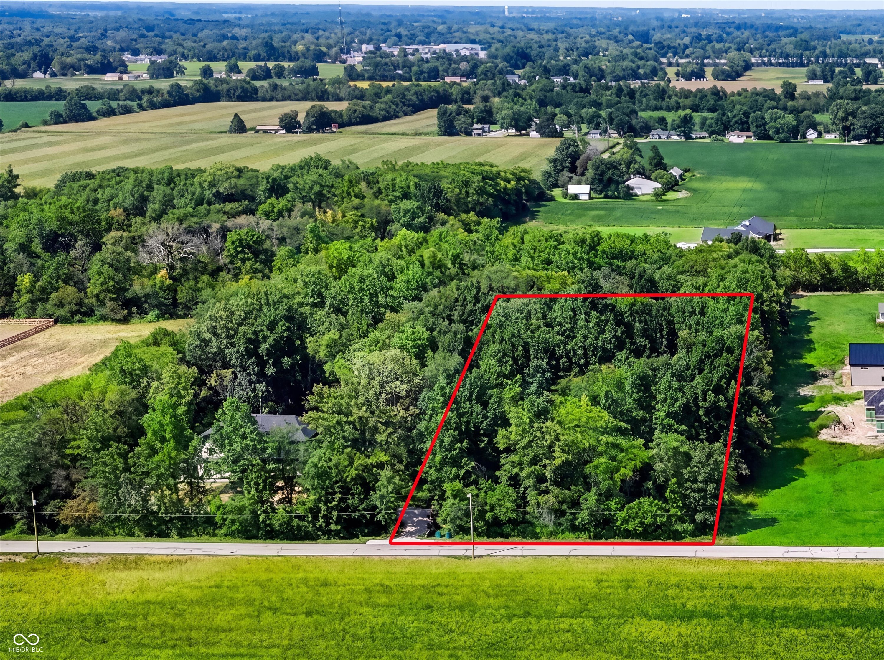 1440 W 900 North, Fortville, IN, 46040 photo 4 of 4