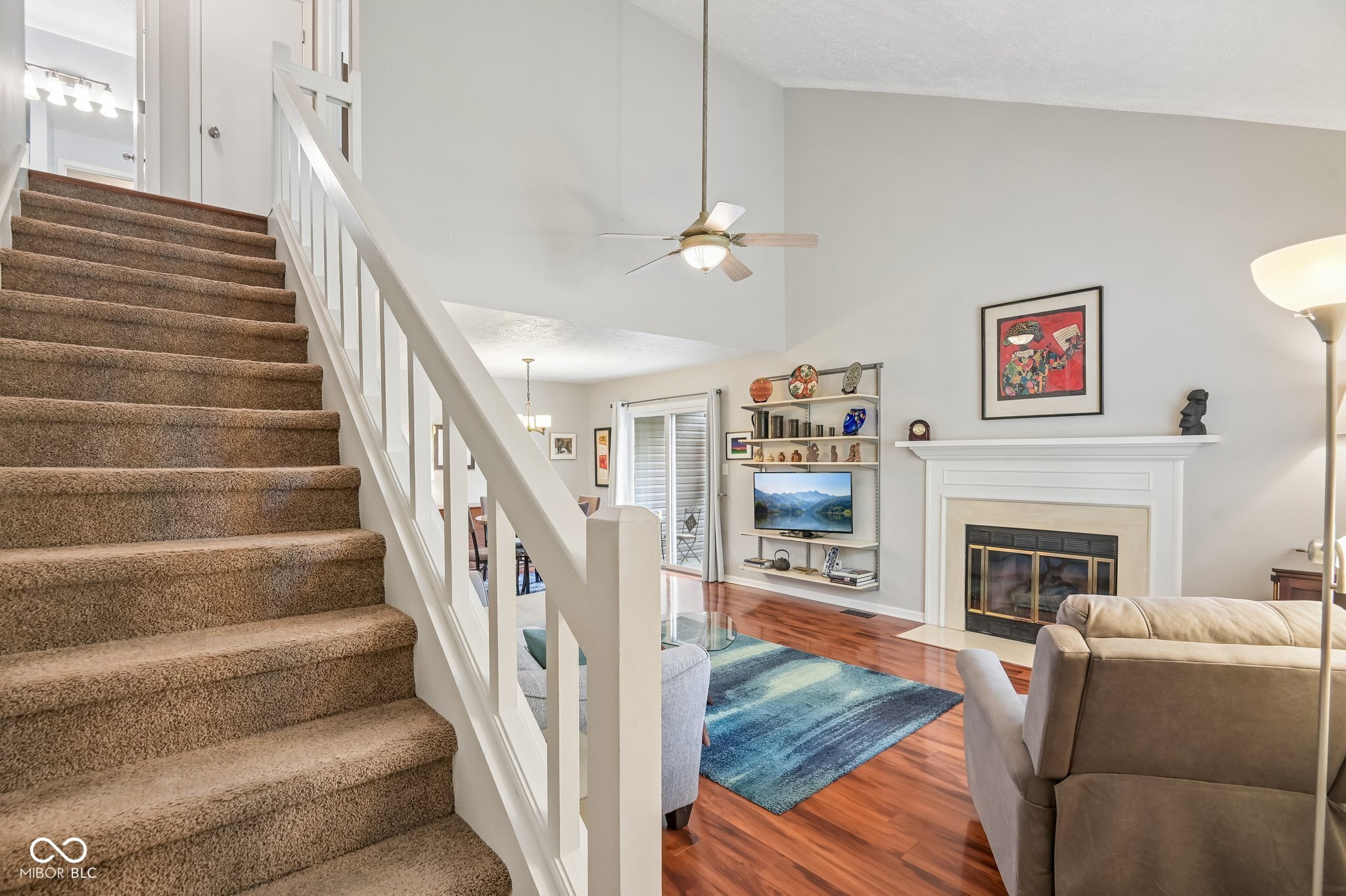 581 Conner Creek Drive, Fishers, IN, 46038 photo 4 of 42