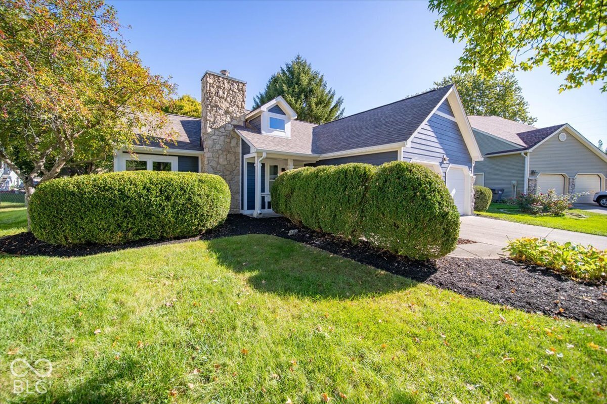 9119 Hardwood Court, Indianapolis, IN, 46250 photo 4 of 25