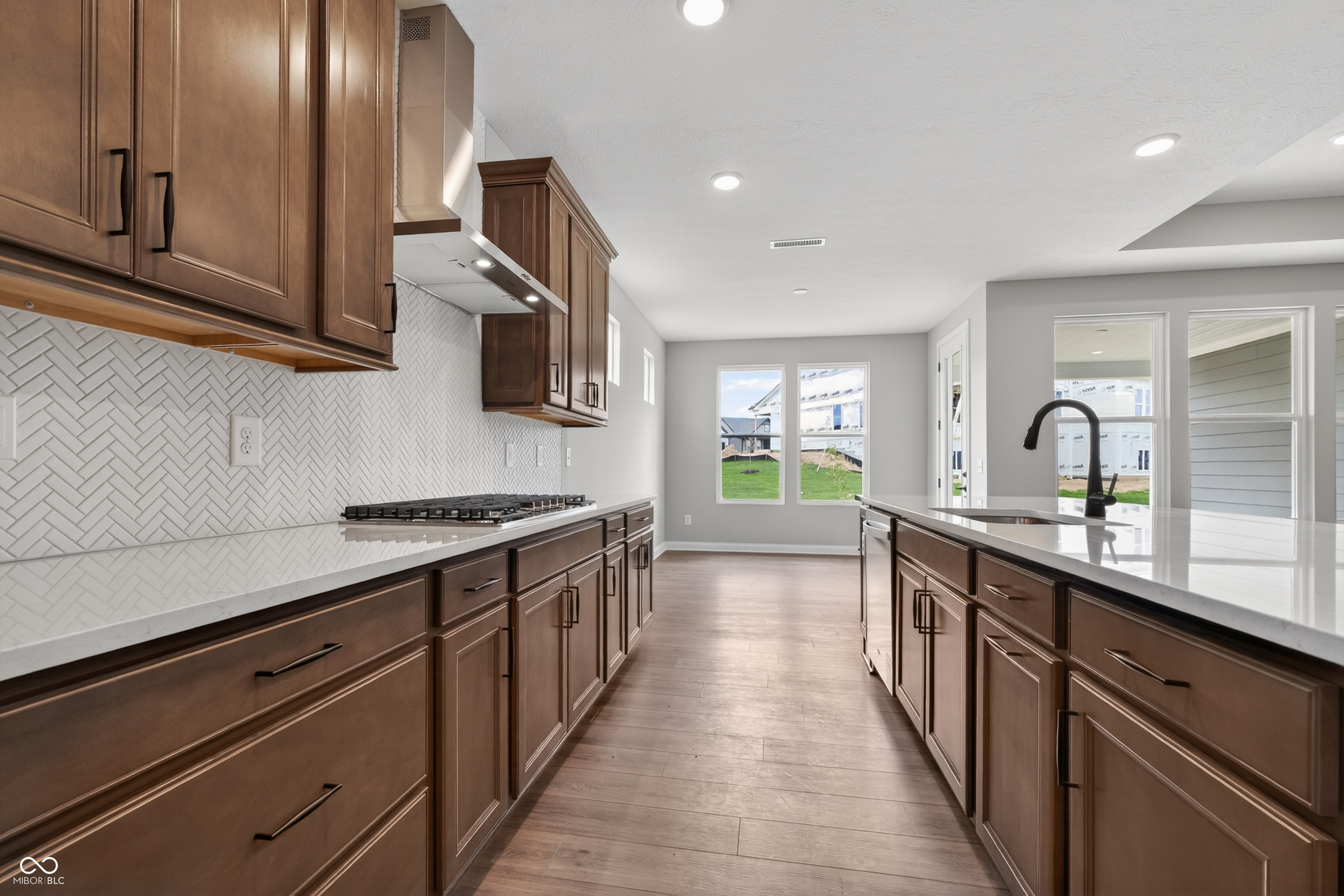 782 Alumroot Drive, Greenwood, IN, 46143 photo 4 of 53