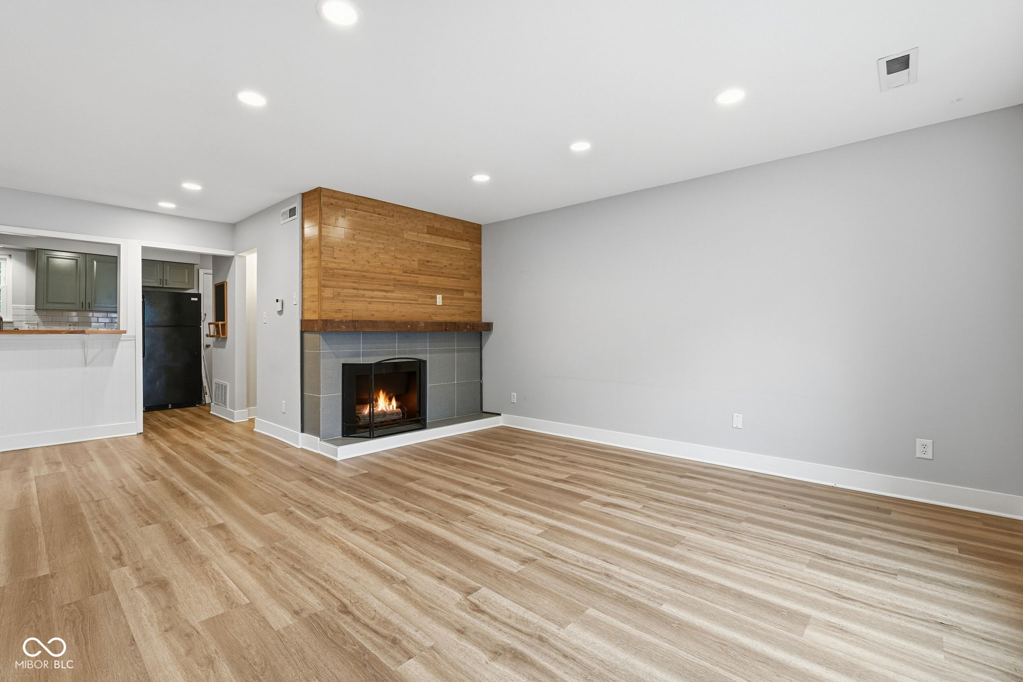 643 Northview Avenue, Indianapolis, IN, 46220 photo 4 of 25