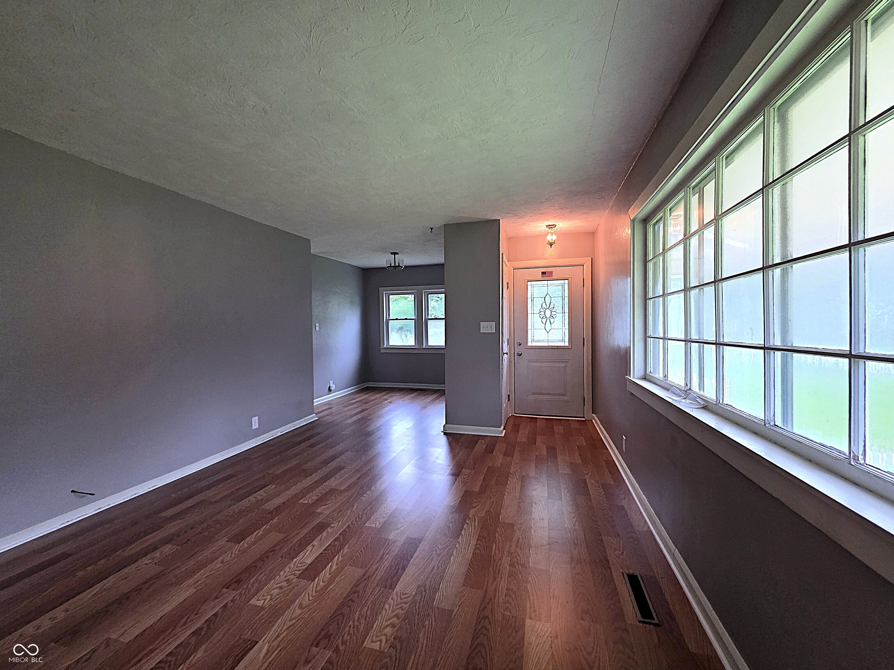 30 W 39th Street, Anderson, IN, 46013 photo 4 of 19