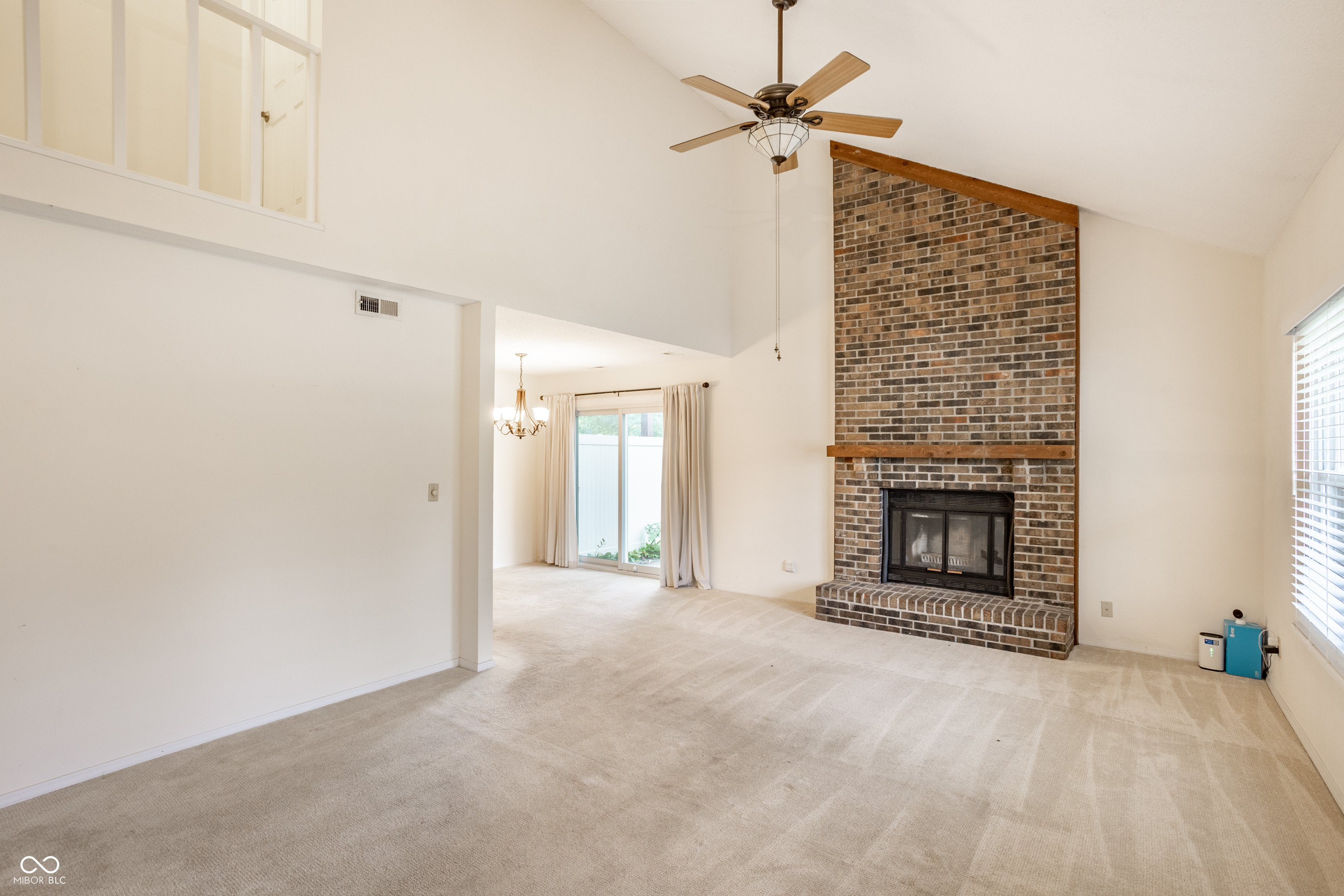 9103 Cinnebar Drive, Indianapolis, IN, 46268 photo 4 of 24