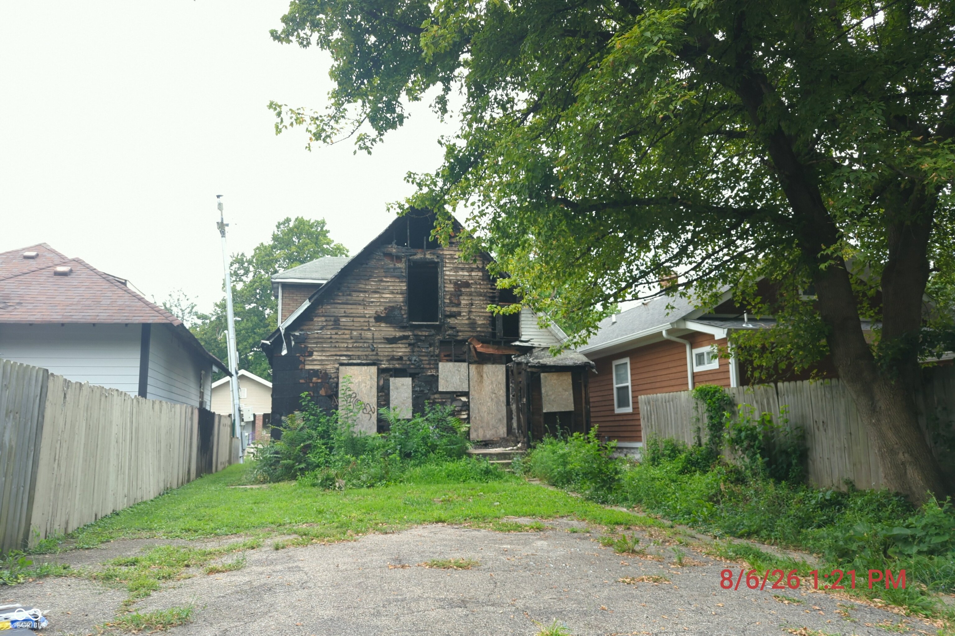 921 N Oxford Street, Indianapolis, IN, 46201 photo 4 of 5