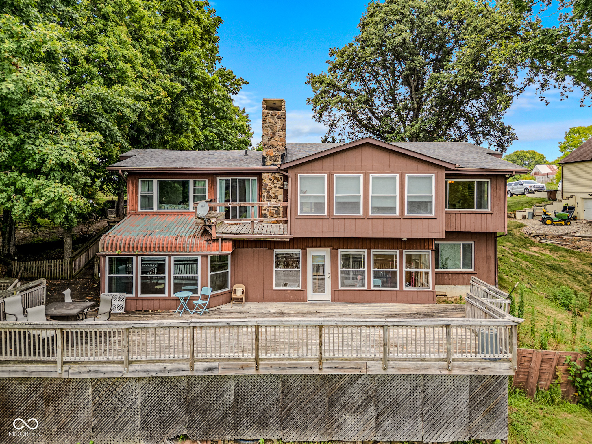 16451 E Lake Shore Drive N, Hope, IN, 47246 photo 4 of 63