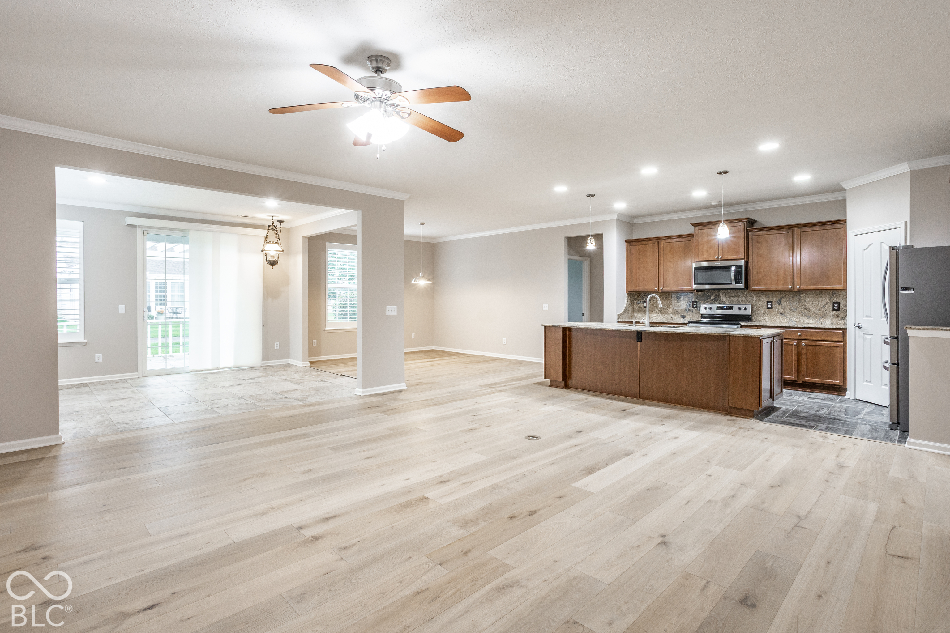 15955 Dolcetto Drive, Fishers, IN, 46037 photo 4 of 37