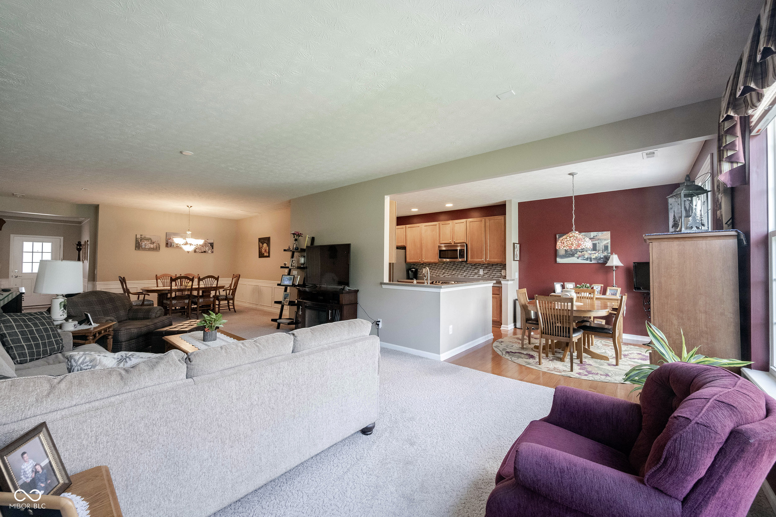 15962 Venito Trail, Fishers, IN, 46037 photo 4 of 60