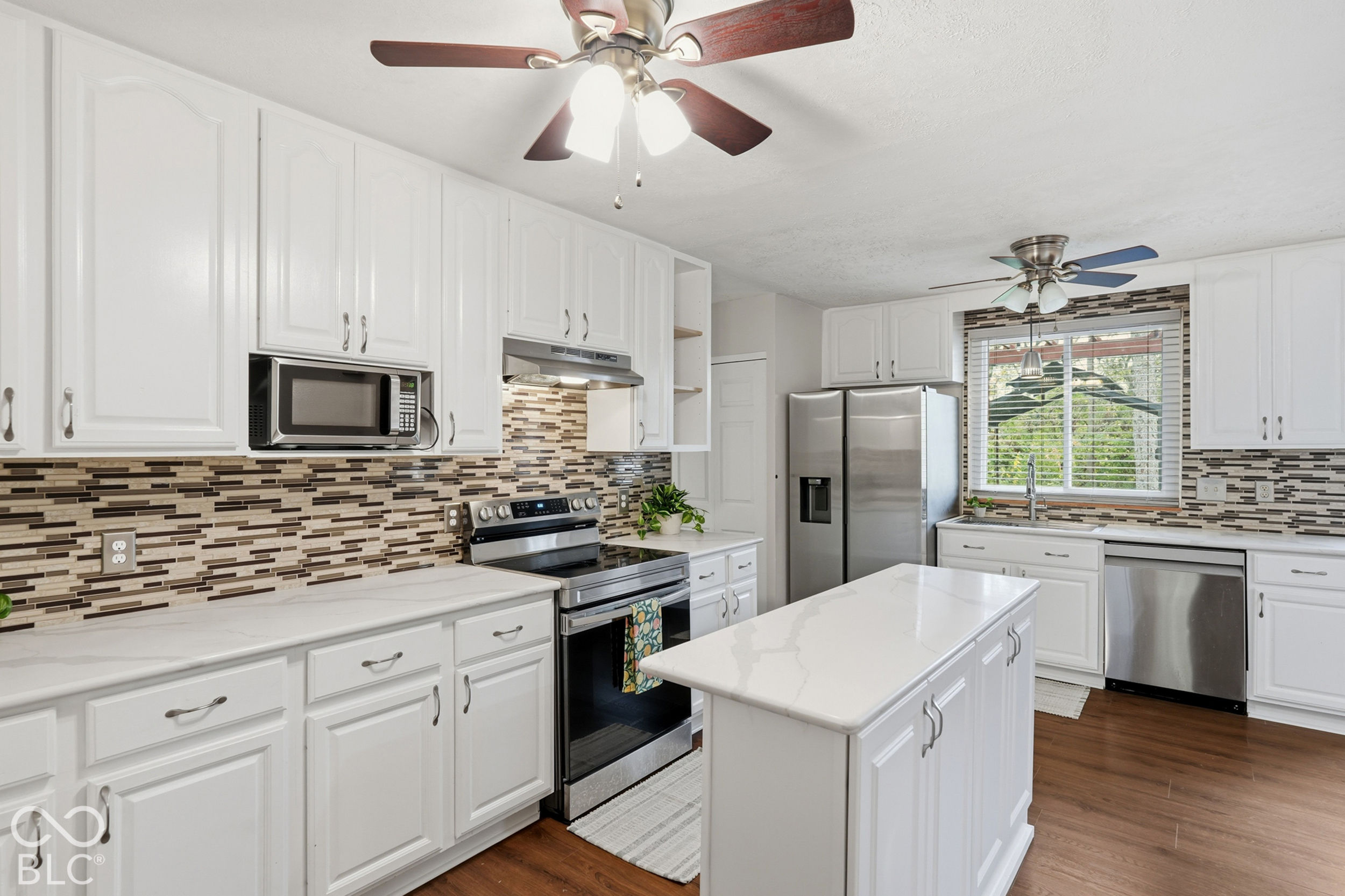 3632 Luewan Drive, Indianapolis, IN, 46235 photo 4 of 24