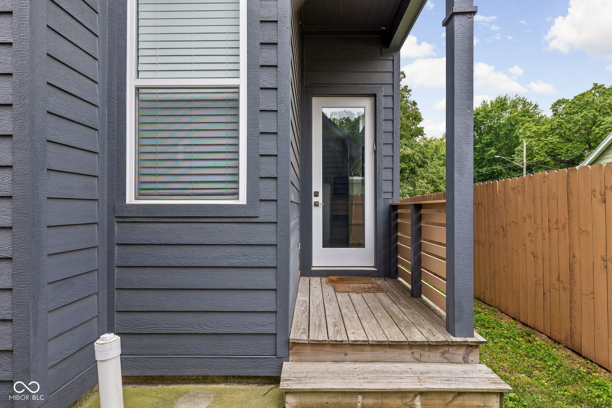 931 Spruce Street, Indianapolis, IN, 46203 photo 4 of 45