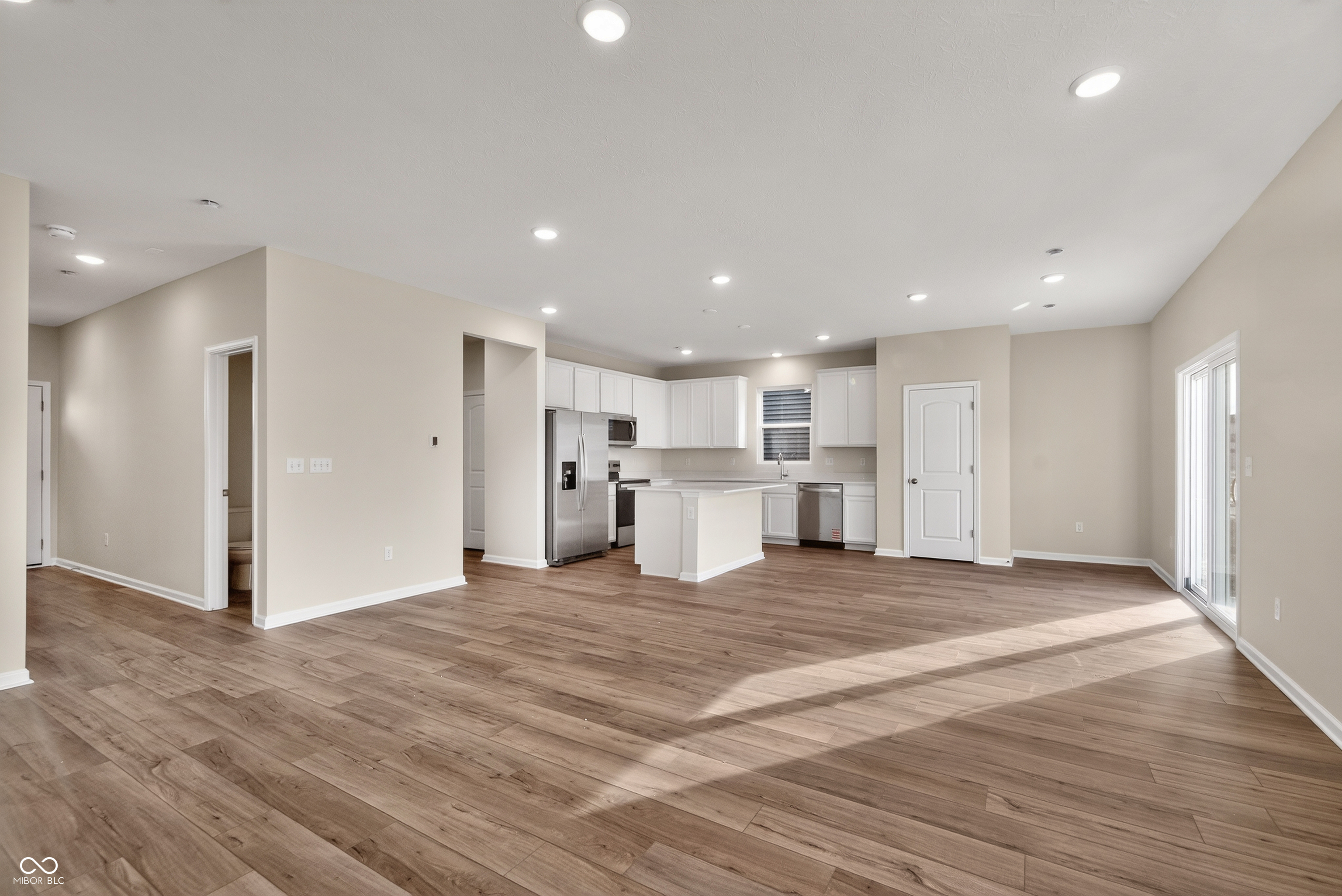3726 Gordon Drive, Whitestown, IN, 46075 photo 4 of 30