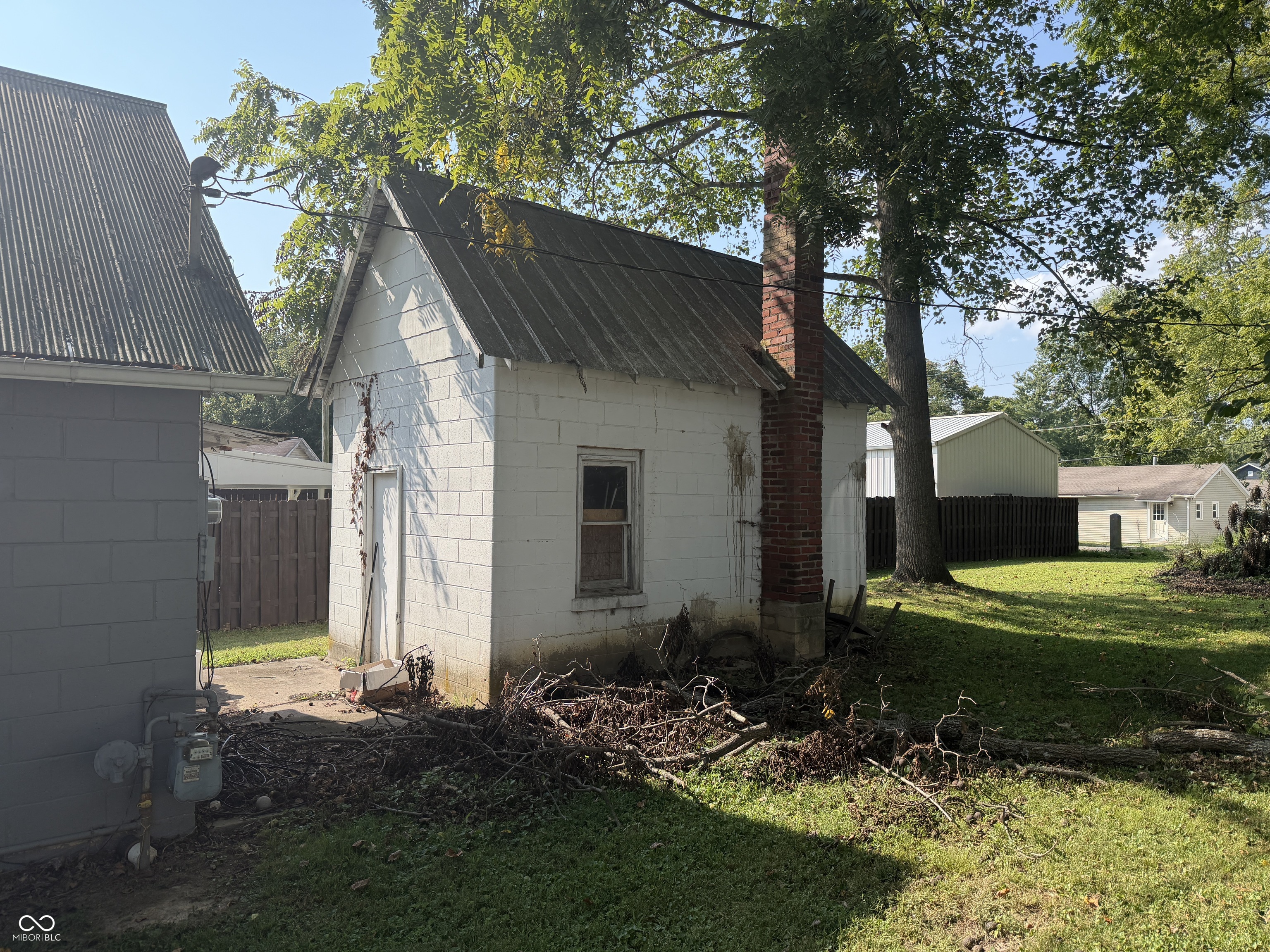 805 27th Street, Bedford, IN, 47421 photo 4 of 8