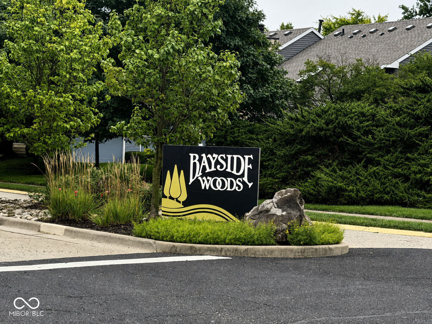 6437 Bayside South Drive, Indianapolis, IN, 46250 photo 4 of 37