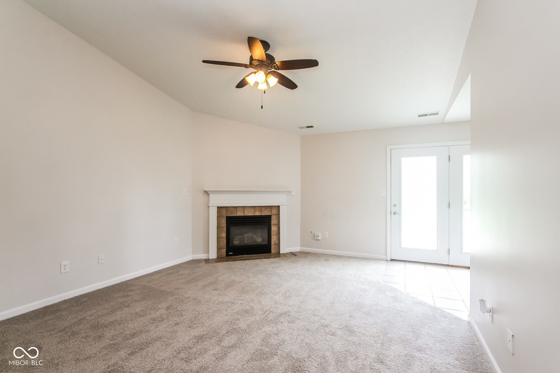 84 Longfellow Lane, Greenfield, IN, 46140 photo 4 of 15