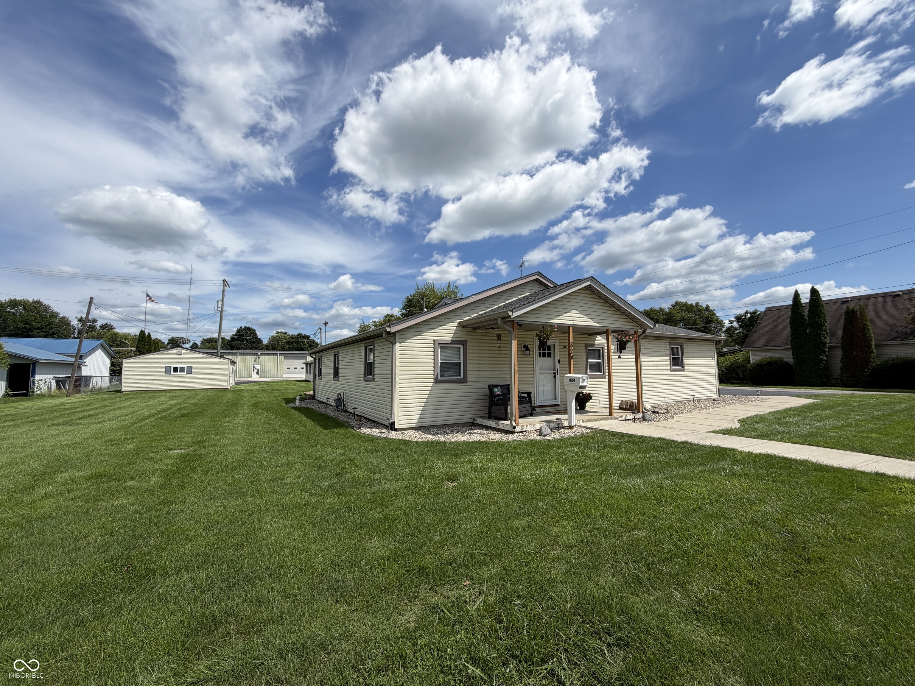824 N George Street, Rushville, IN, 46173 photo 4 of 67