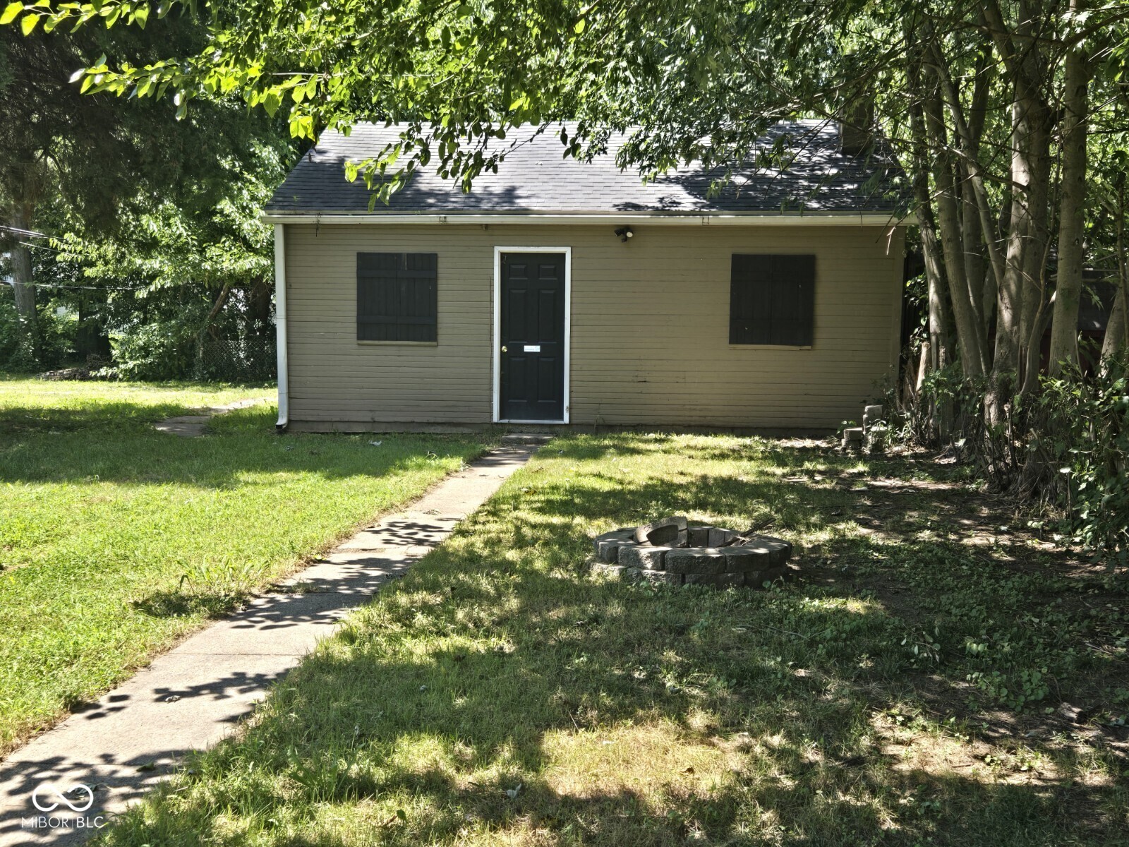 2425 S 6th Street, Terre Haute, IN, 47802 photo 4 of 20