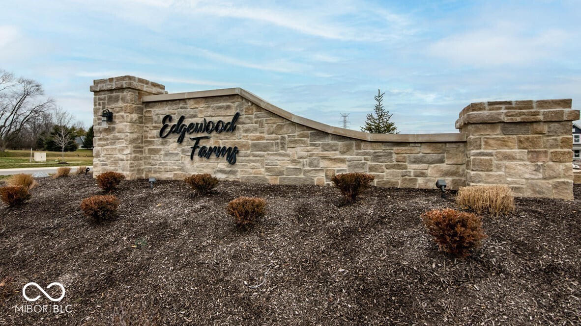 8830 Steinbeck Lane, Indianapolis, IN, 46239 photo 4 of 10