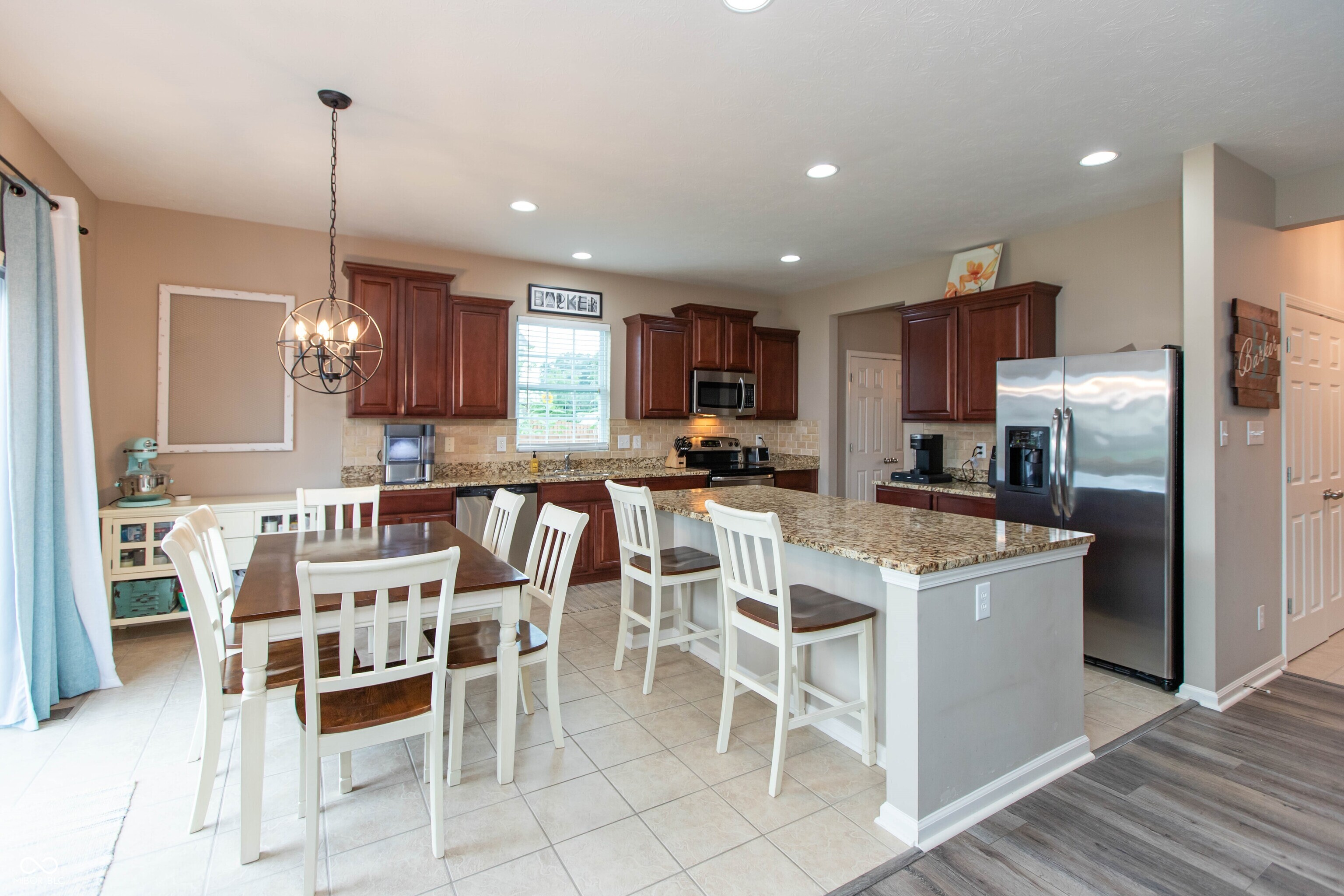 1637 Kilkenny Drive, Avon, IN, 46123 photo 4 of 35