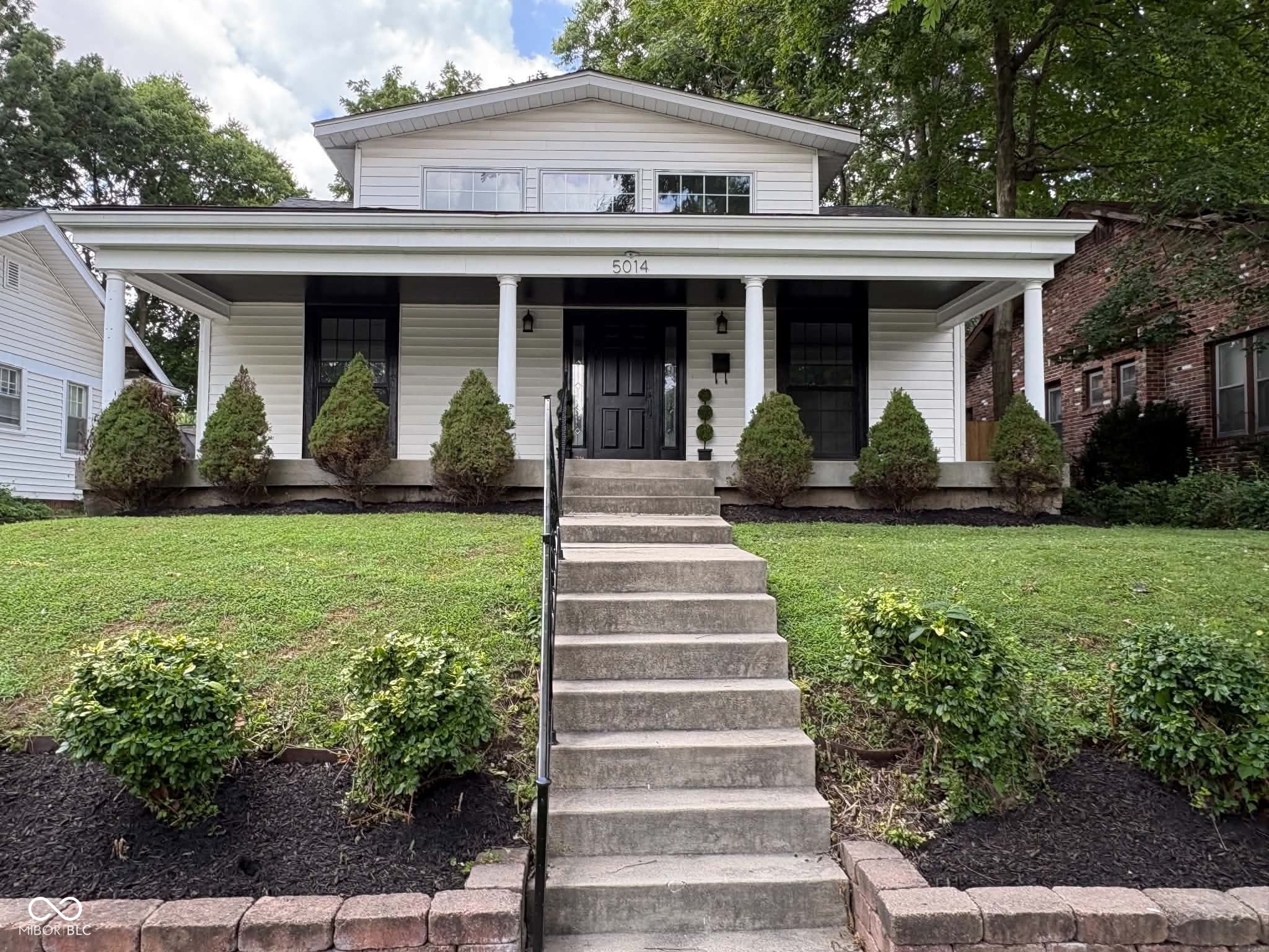 5014 N Kenwood Avenue, Indianapolis, IN, 46208 photo 4 of 37