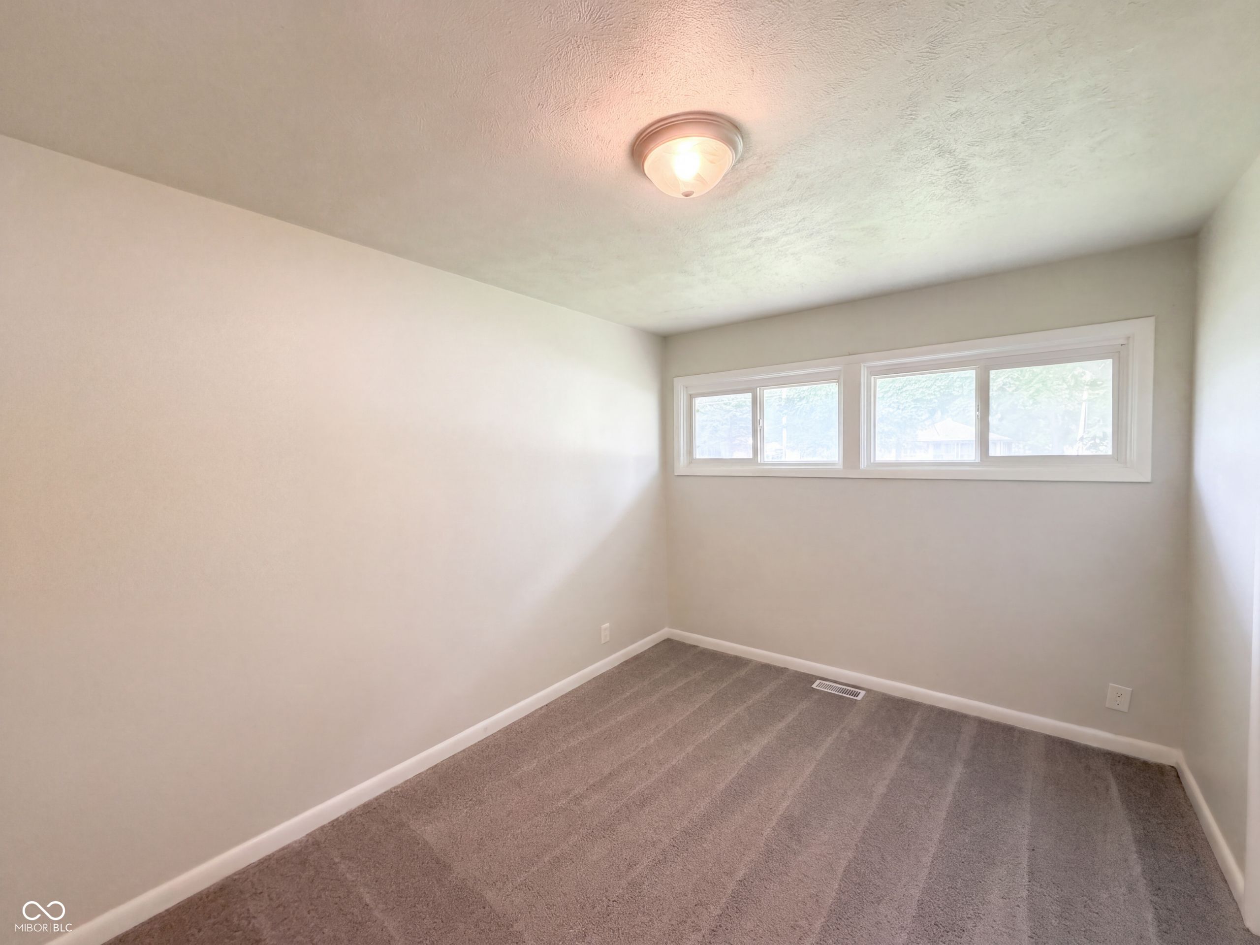 3202 N Arlington Avenue, Indianapolis, IN, 46218 photo 4 of 18