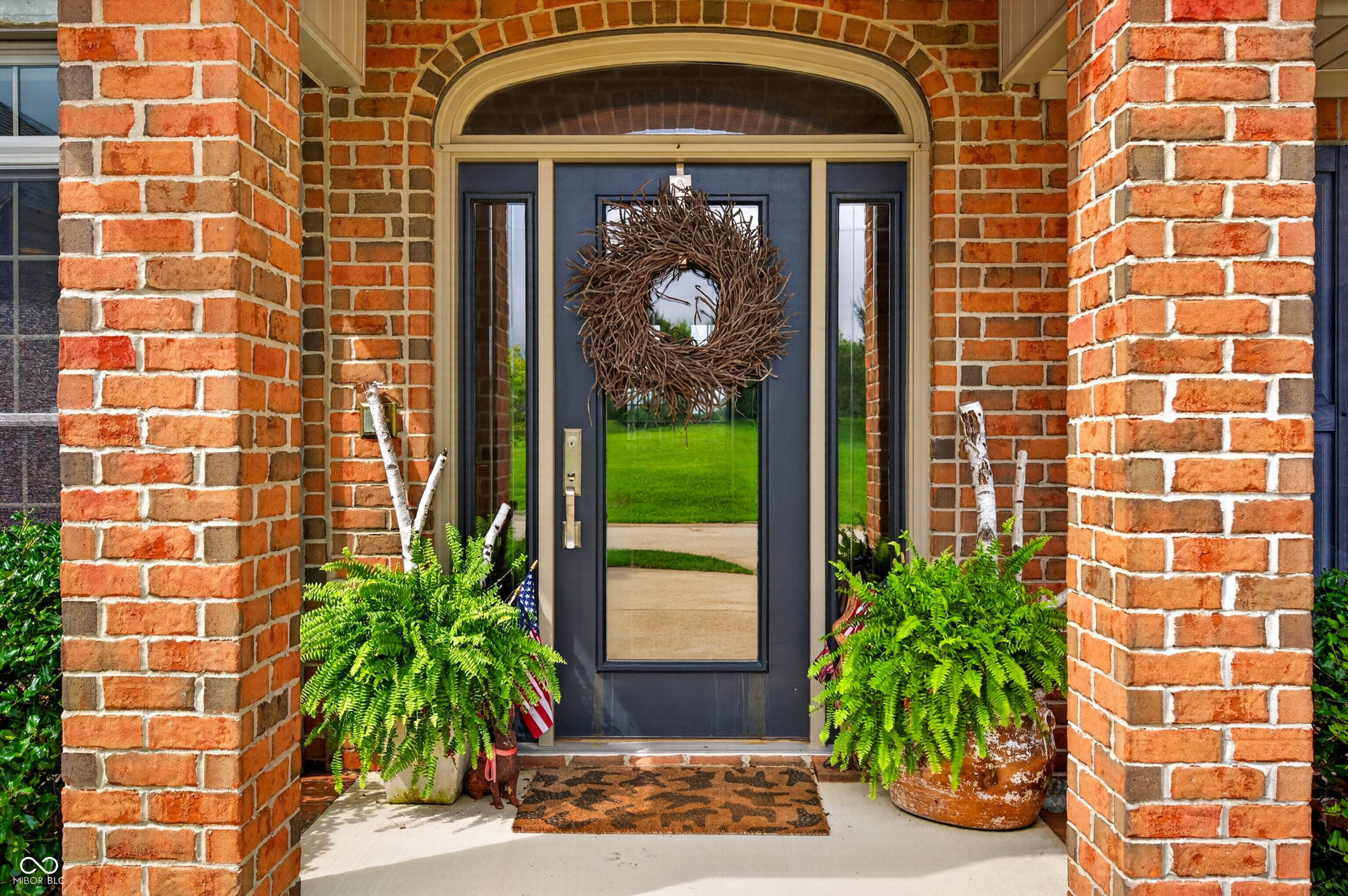6097 Horizon Drive, Columbus, IN, 47201 photo 4 of 90
