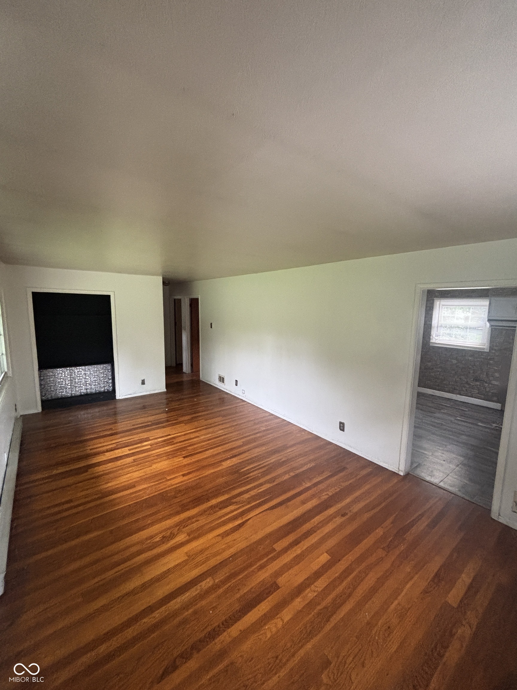 3222 S Pennsylvania Street, Indianapolis, IN, 46227 photo 4 of 10