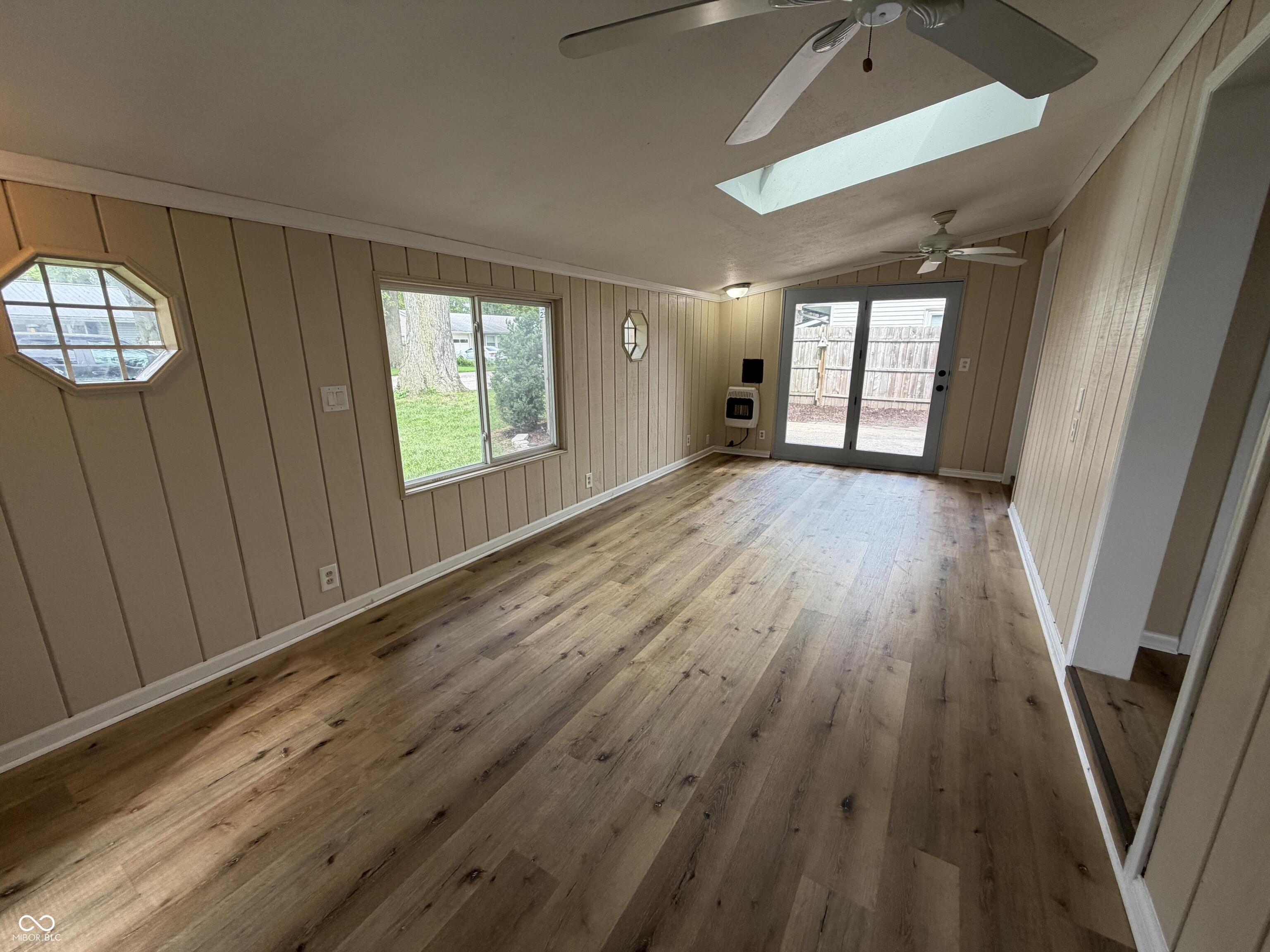 601 Broad Avenue, Nappanee, IN, 46550 photo 4 of 34
