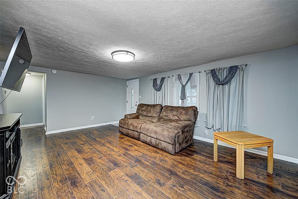 4125 S Gerrard Drive, Indianapolis, IN, 46221 photo 4 of 6