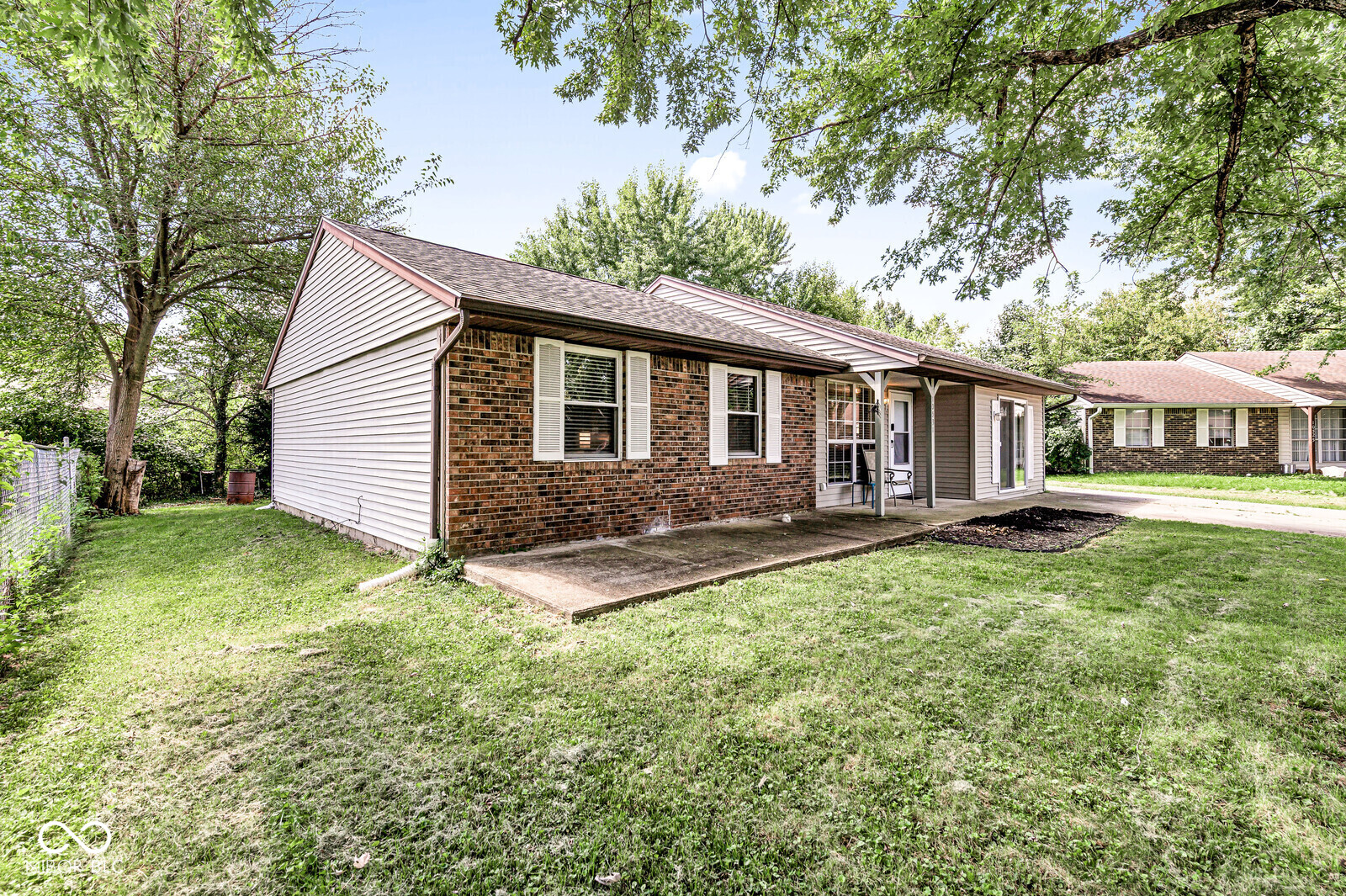 10531 Mohave Court, Indianapolis, IN, 46235 photo 4 of 36