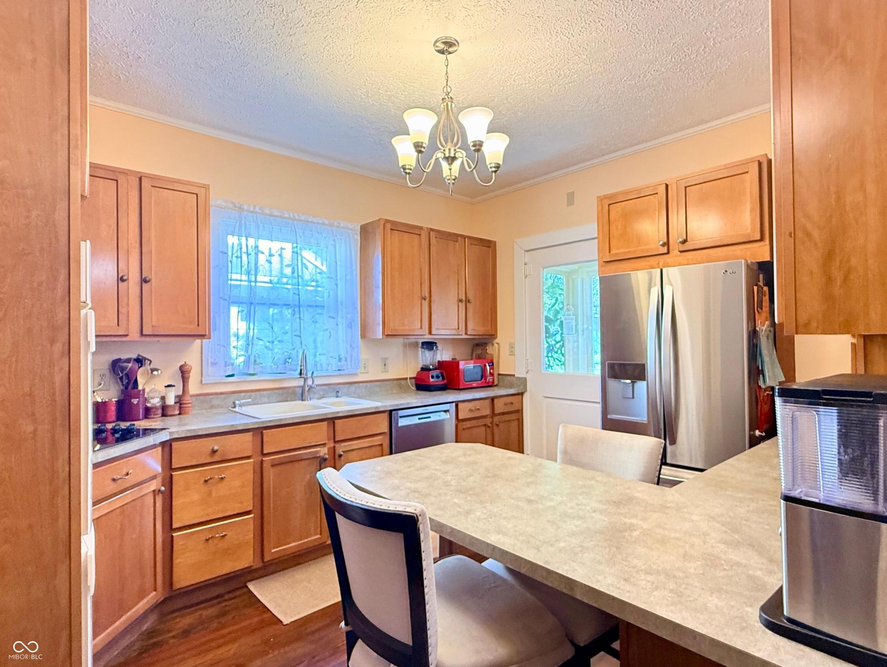 211 W Harrison Street, Darlington, IN, 47940 photo 4 of 58