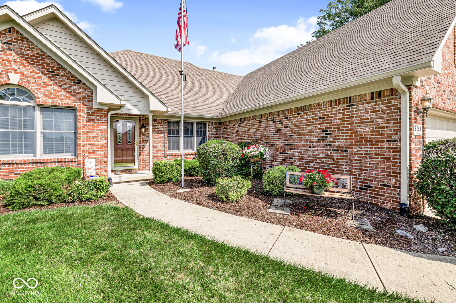6298 Canak Drive, Avon, IN, 46123 photo 4 of 42